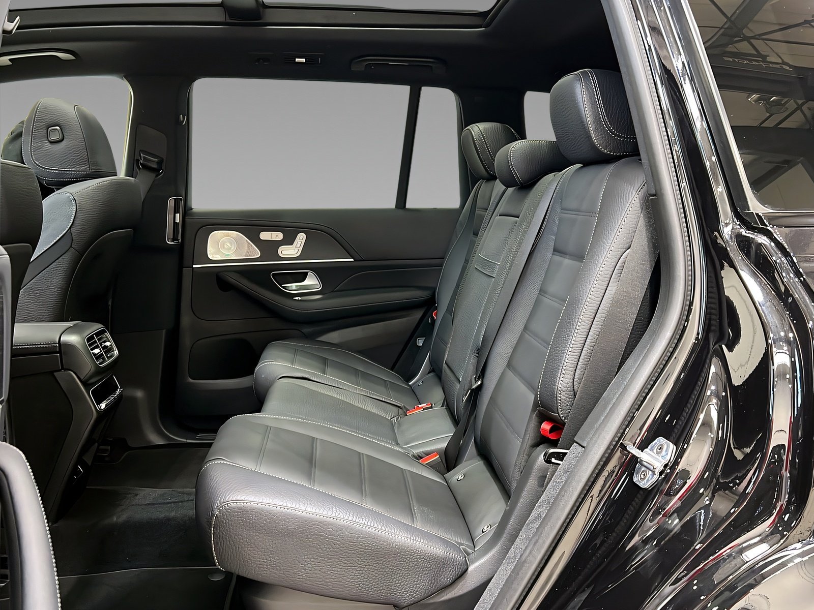 GLS 450d 4M AMG+MULTI+DIST+Burm+HuD+StHz+AHK+360 Bild 2