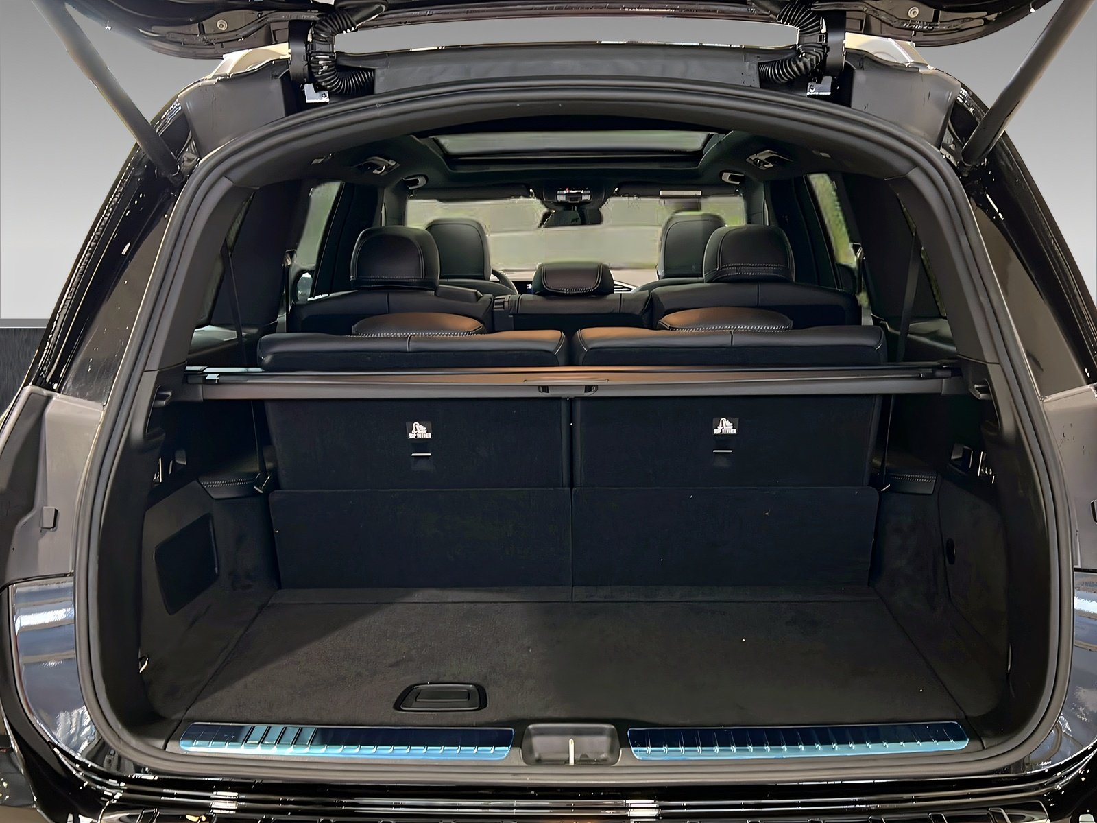 GLS 450d 4M AMG+MULTI+DIST+Burm+HuD+StHz+AHK+360 Bild 14