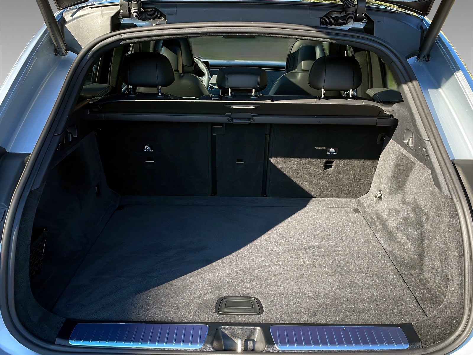 EQE 300 SUV AMG+NIGHT+DISTRO+GUARD360°+TotW+360° Bild 8