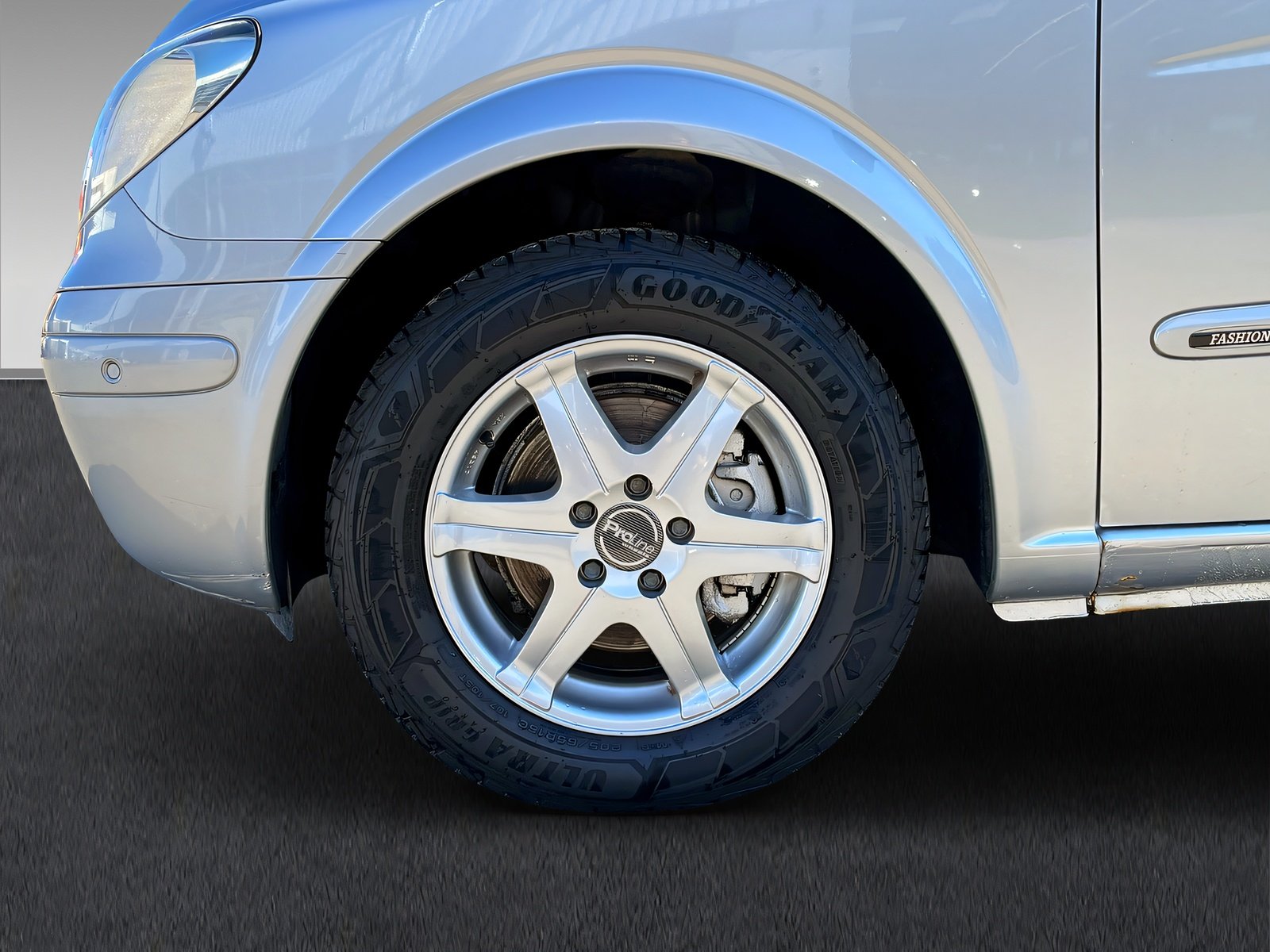 Viano CDI 2.2 Kompakt TREND - nur Händler/Export Bild 2