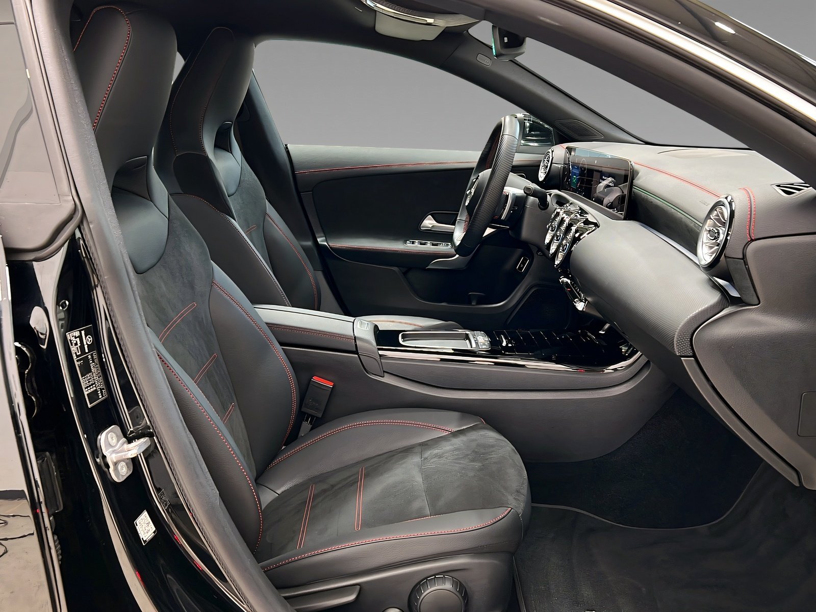 CLA 200 SB AMG Advanced+LED+Kamera+Ambiente+LrHz Bild 12