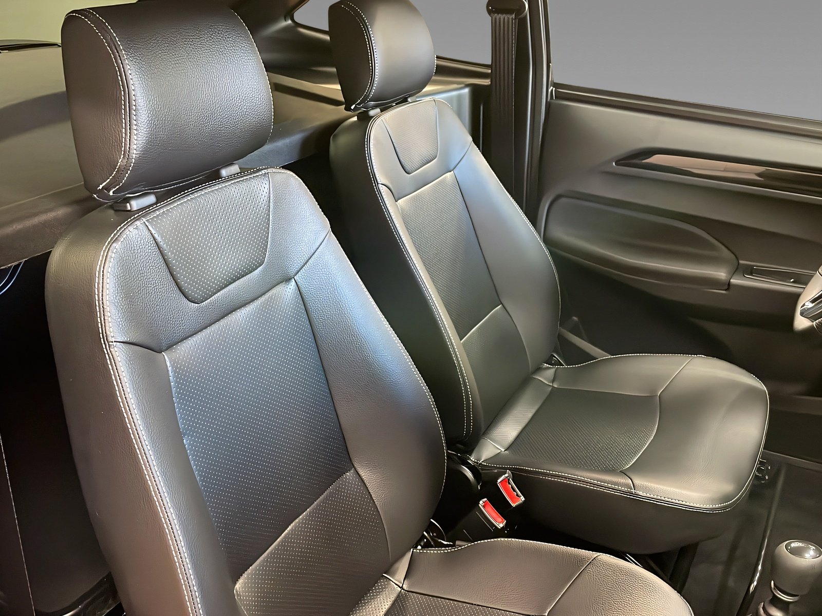 Coupe Ambition E5+ Sport ABS/EBD Kamera PDC Bild 12