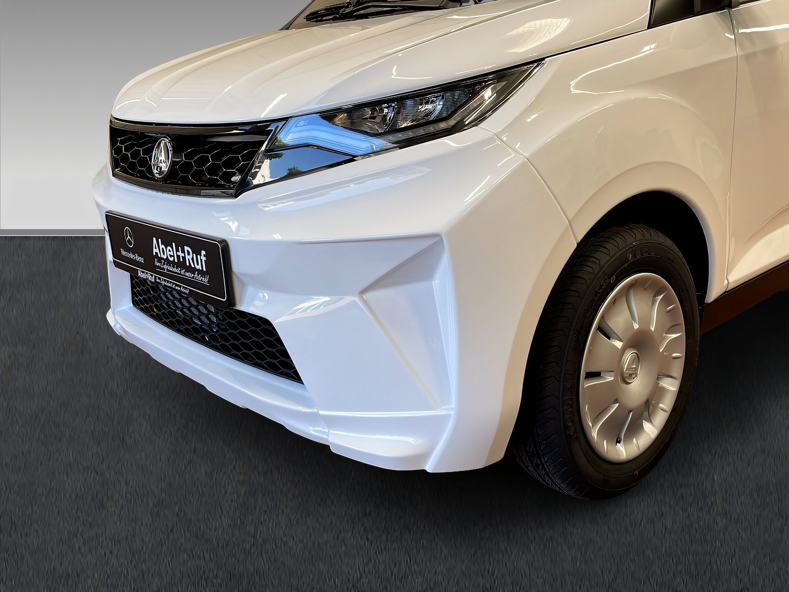 AIXAM Crossline Pack ab 15 Jahren Mopedauto Bild 3