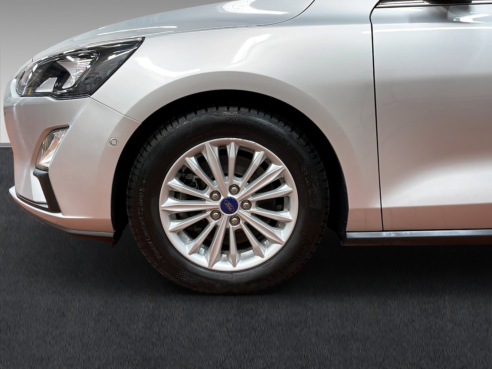 Focus 1.0 EcoBoost Titanium Kamera+PDC+SHZ Bild 6