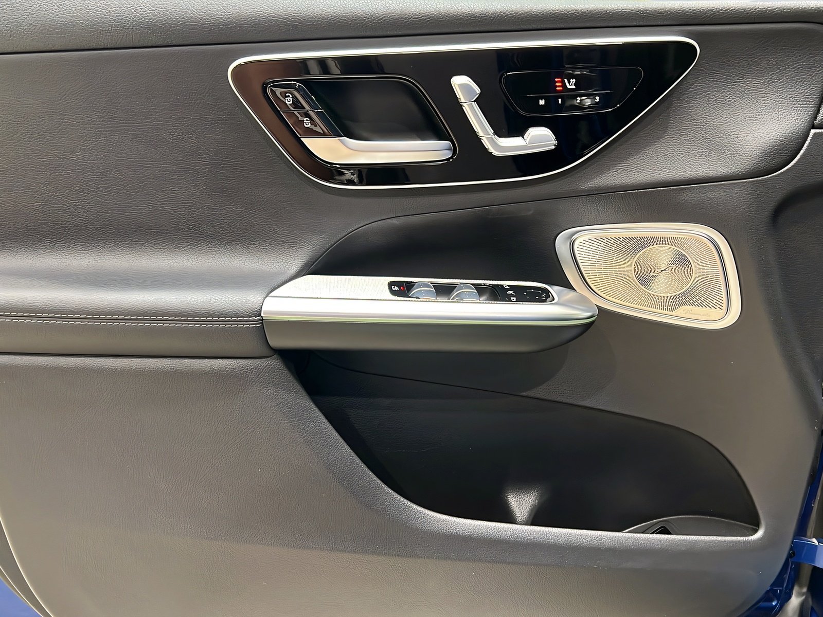 GLC 400 e 4M Panorama+DISTR+Burmeste+AHK+Digital Bild 13