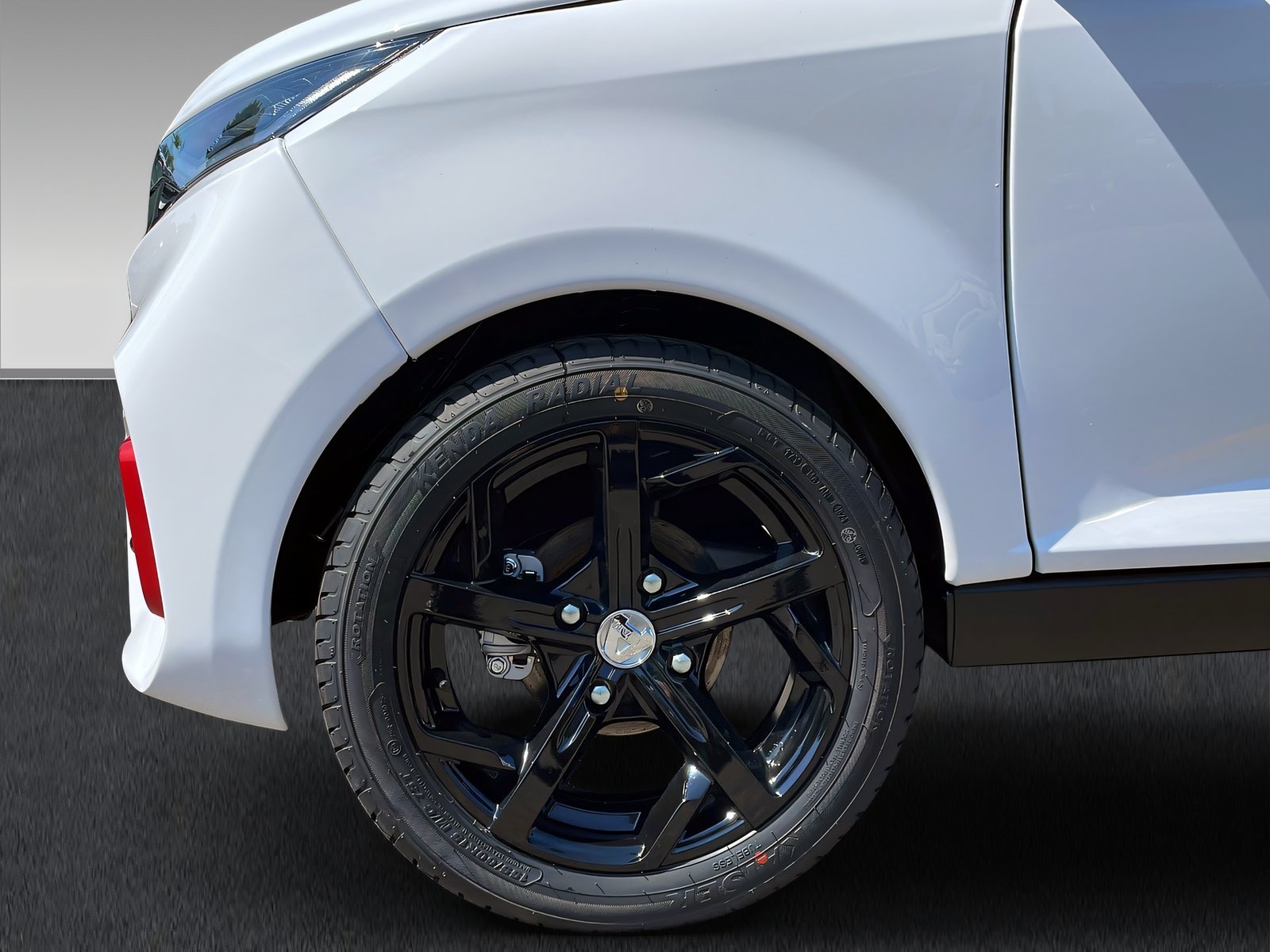 AIXAM City Sport Kamera+Bluetooth+DAB+ab 15 Bild 4