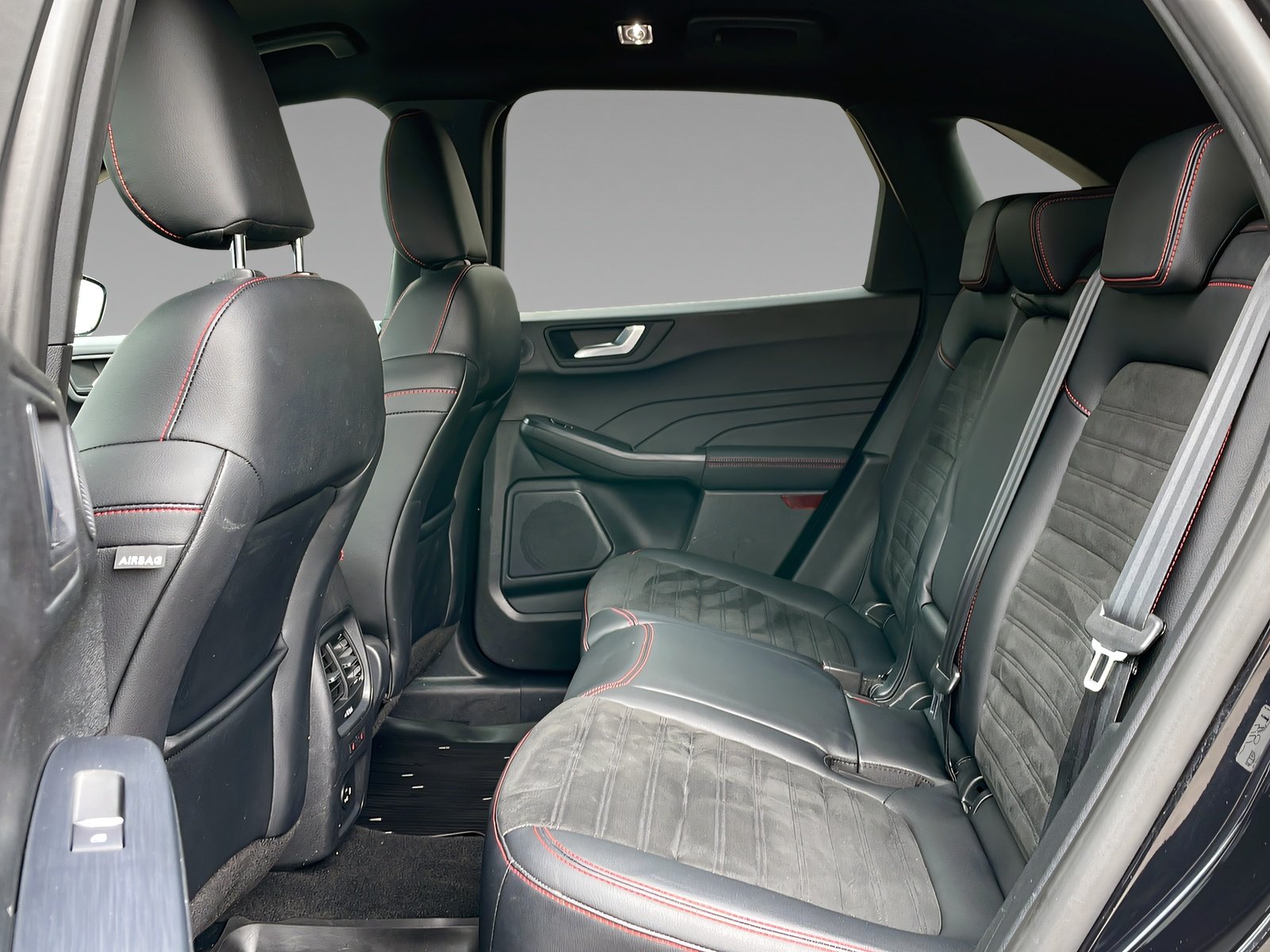 Kuga PHEV ST-Line X Kam+LrHz+HuD-AHKVorr-8fach Bild 9