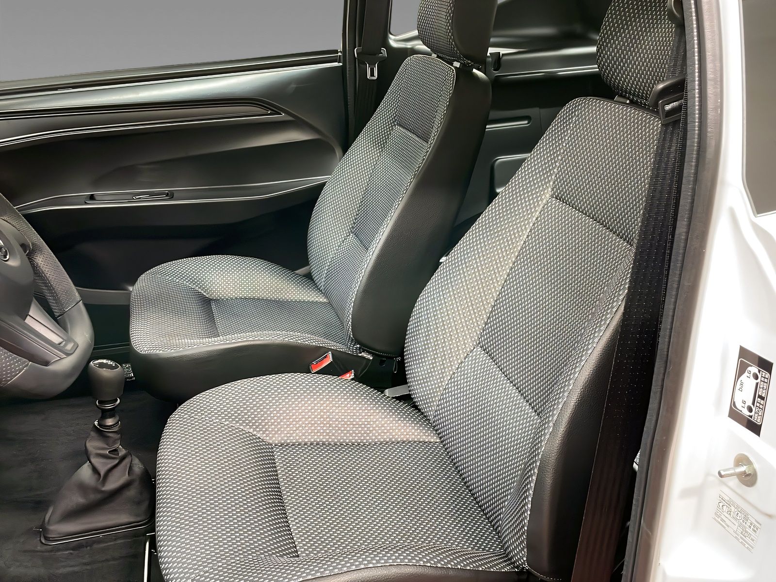 Aixam eMinauto 48V Chic Warmluftheizung diesel Bild 10