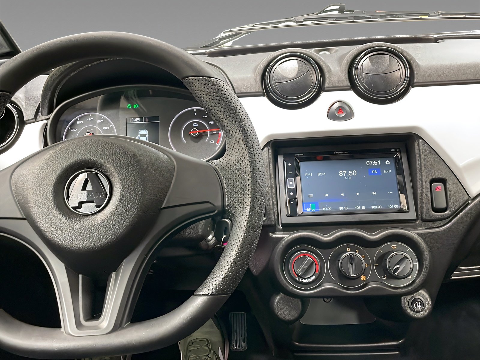 Aixam eMinauto 48V Chic Warmluftheizung diesel Bild 15