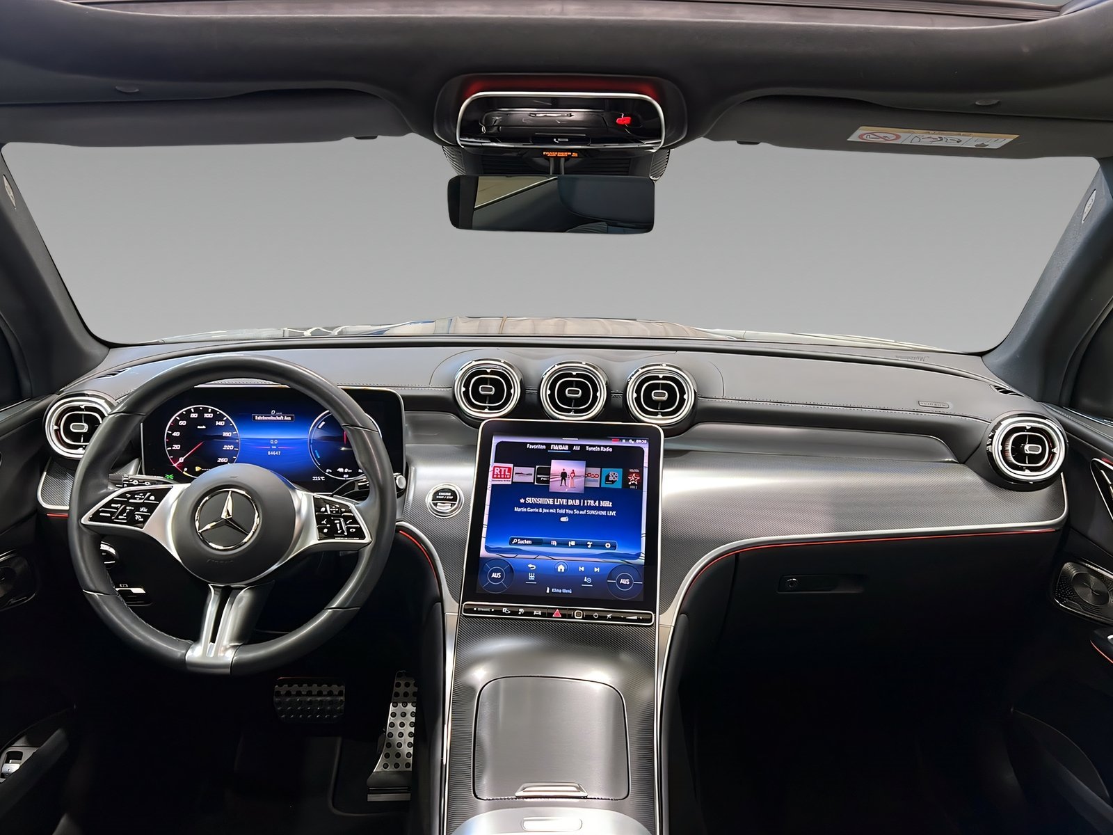 GLC 300e 4M AVANTGARDE+DIGITAL+DIST+Burm+AHK+360 Bild 11