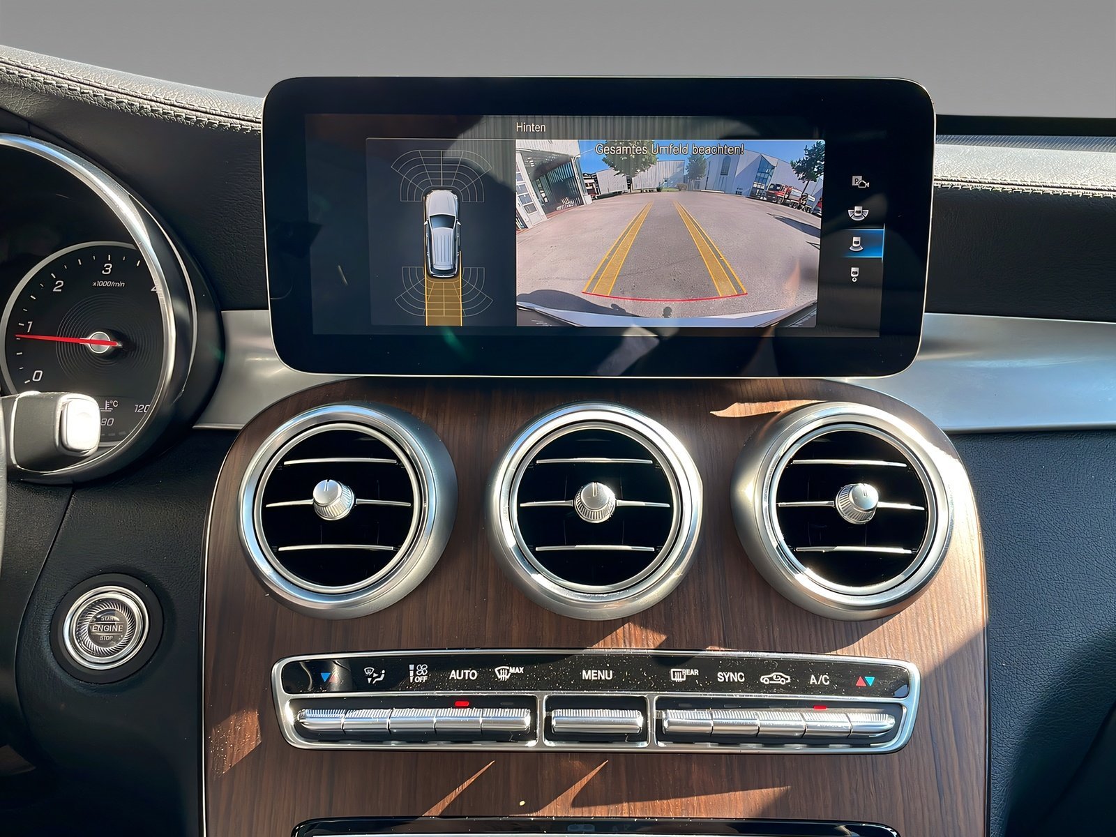 GLC 220 d 4M AMG+MULTI+DISTRO+Kamera+Burme+AHK Bild 15