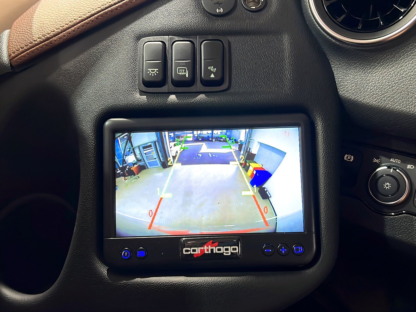 Carthago C-LINE 4.9 LE TV+Hubbett+Markise+Garage Bild 10