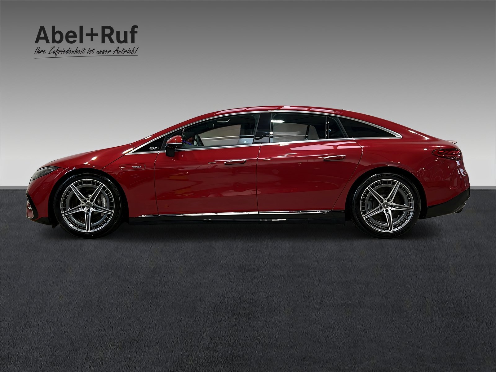 EQS 53 4M+ Guard+TV+Premium+Hyperscreen+Burm+LED Bild 5