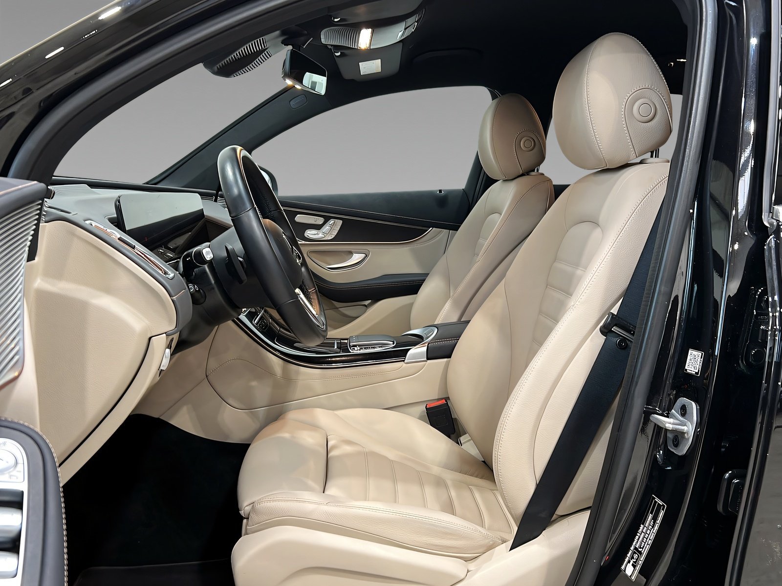 EQC 400 4M AMG+MULTI+DISTRO+Ambiente+DAB+AHK+360 Bild 9