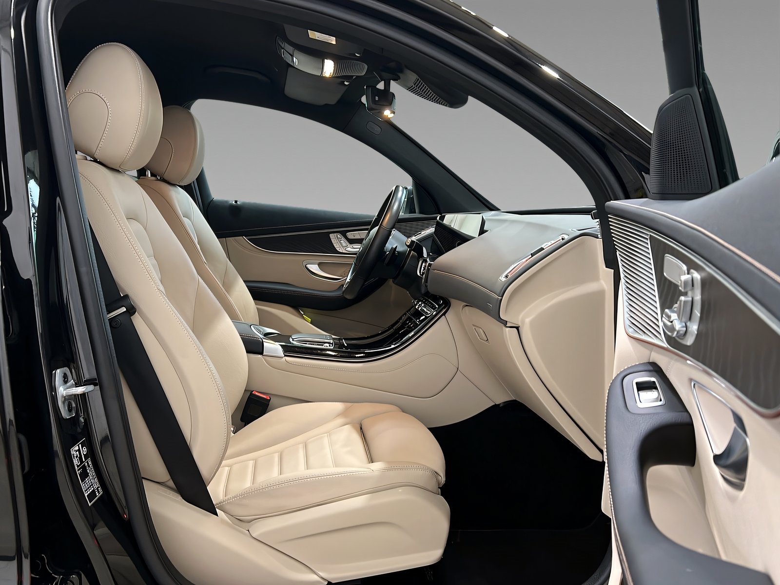 EQC 400 4M AMG+MULTI+DISTRO+Ambiente+DAB+AHK+360 Bild 12