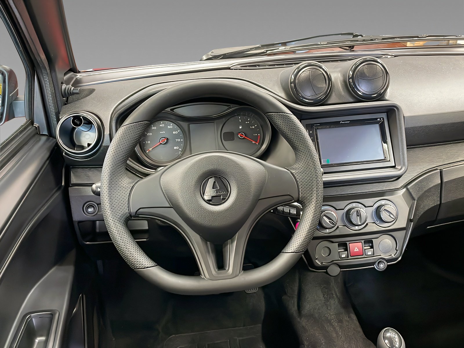 AIXAM Ambition City Pack Tablet 6.2