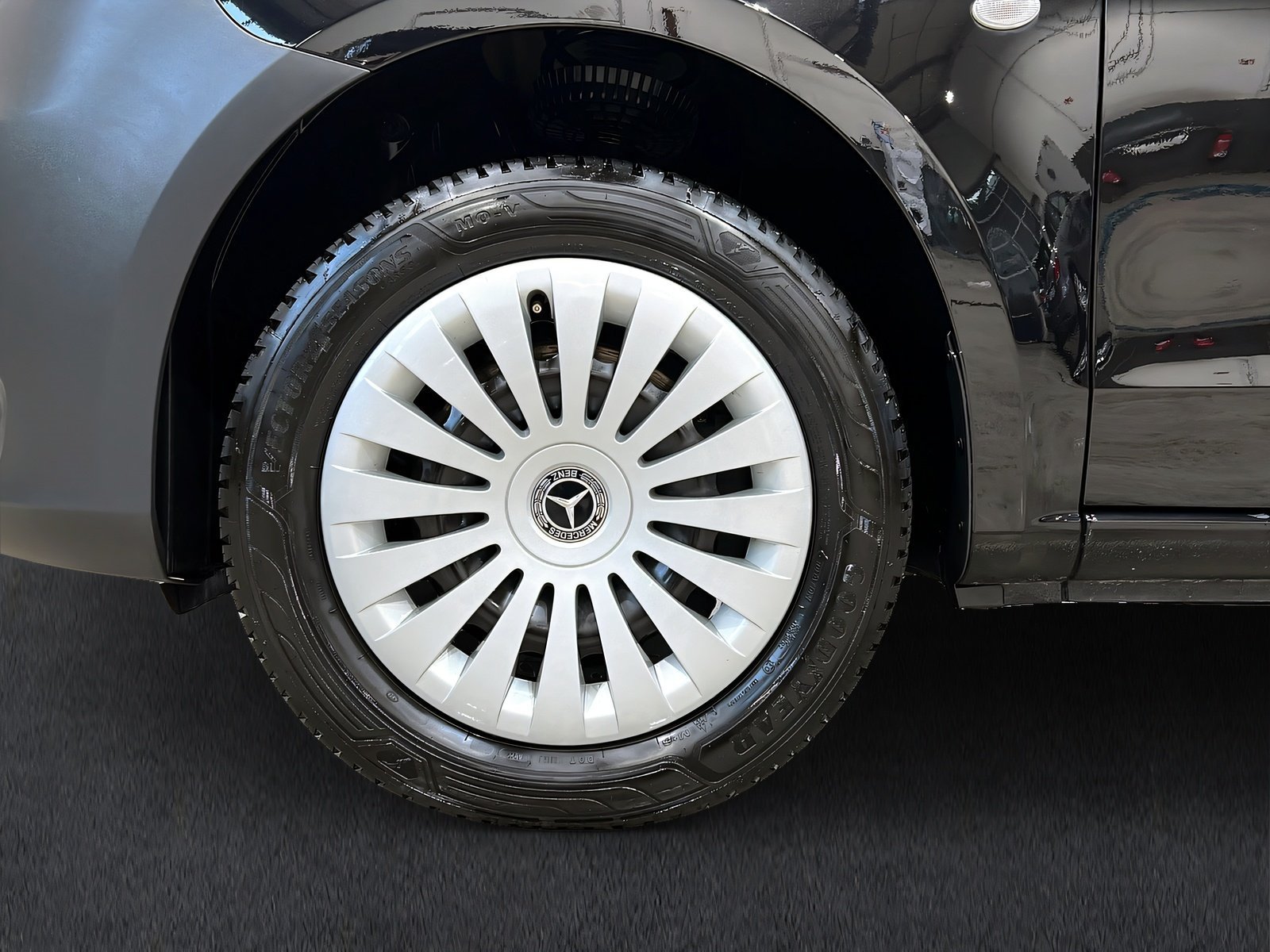 Vito 119 CDI 4x4 Kasten Lang LED+Kam+DAB+SHz+AHK Bild 4