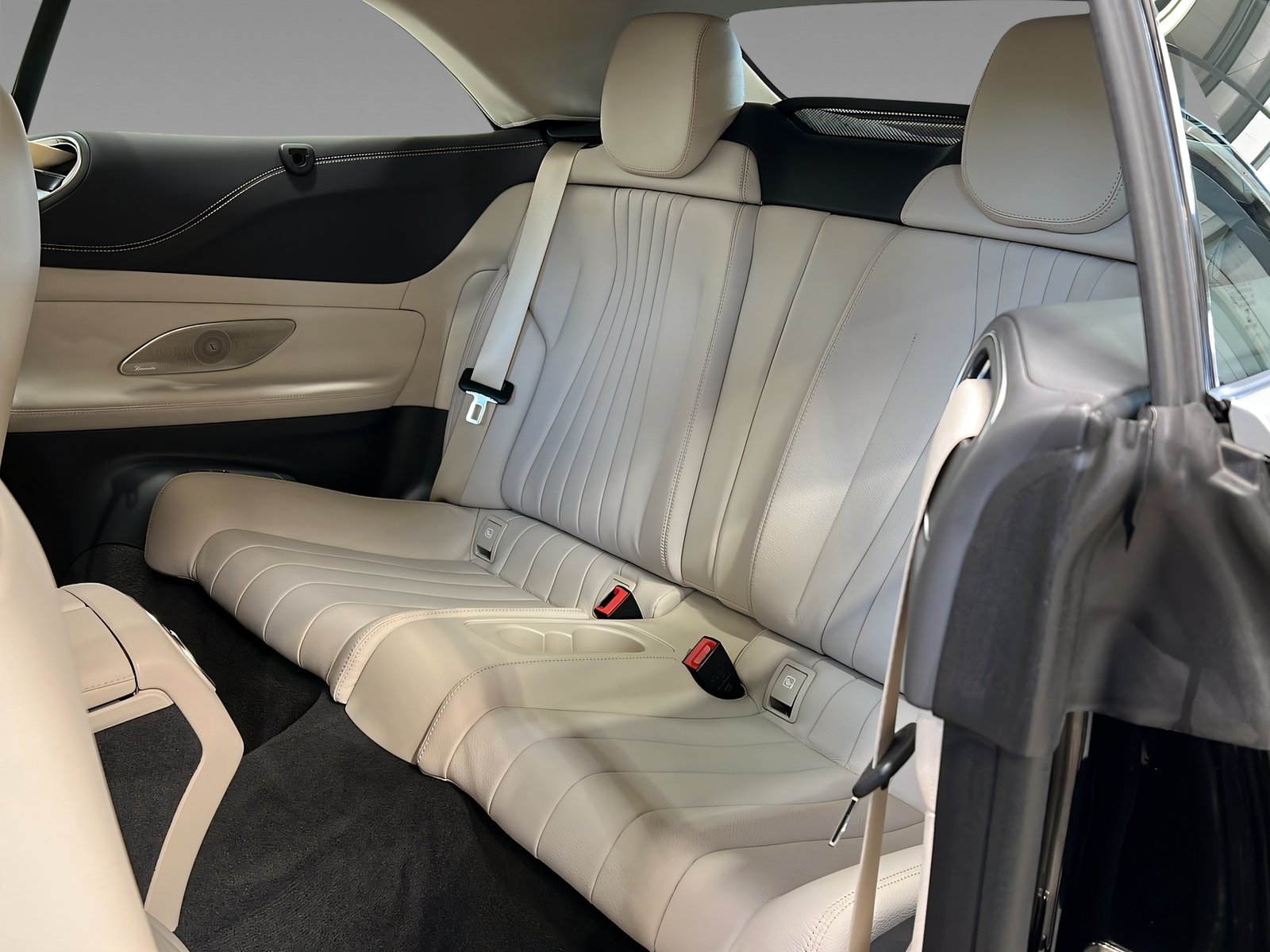 E 200 Cabrio AMG+LED+DISTR+Kamera+Ambiente+Burme Bild 13