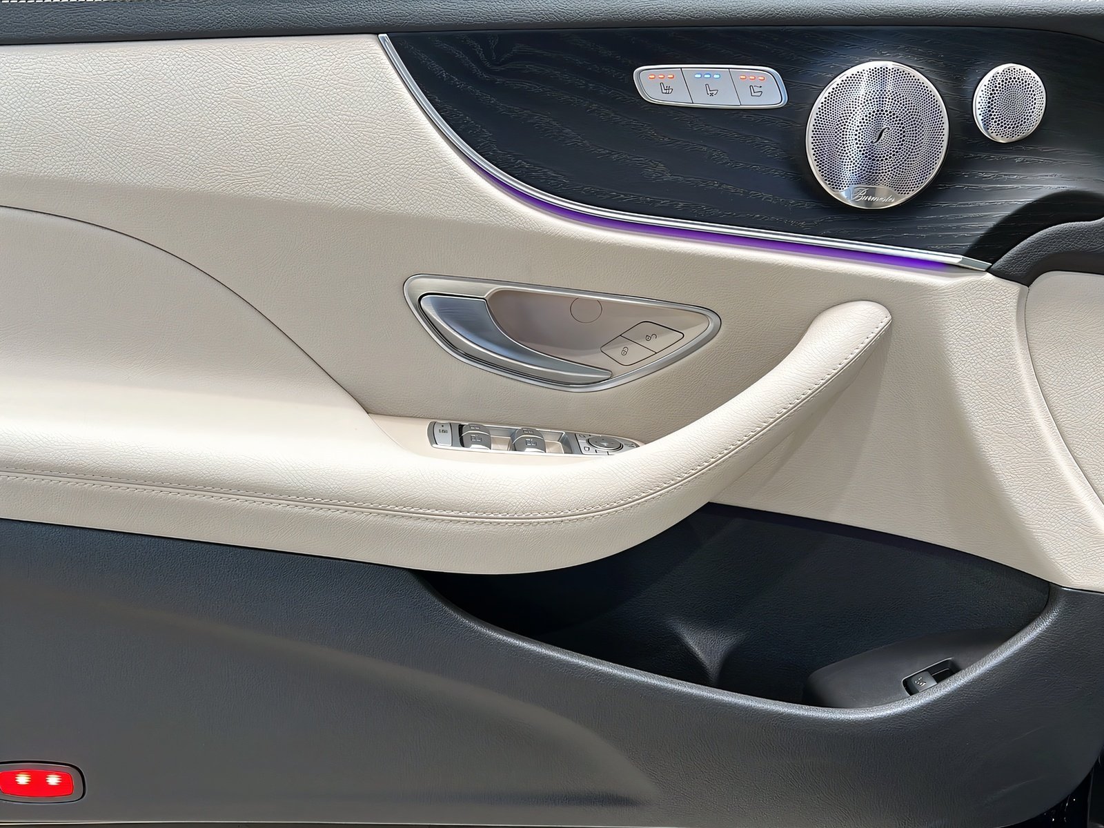 E 200 Cabrio AMG+LED+DISTR+Kamera+Ambiente+Burme Bild 14