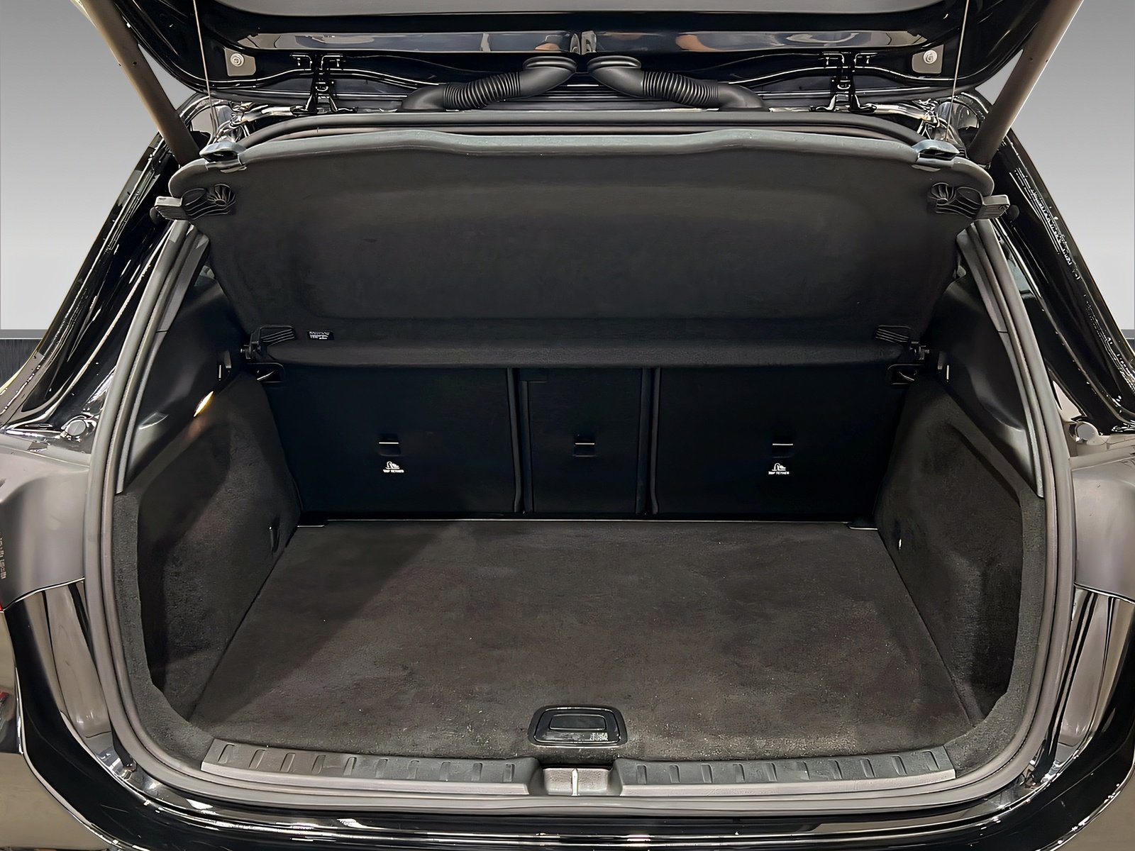 GLA 45 S AMG 4M+ LED+Kamera+Ambi+Burme+TotW+DAB Bild 8