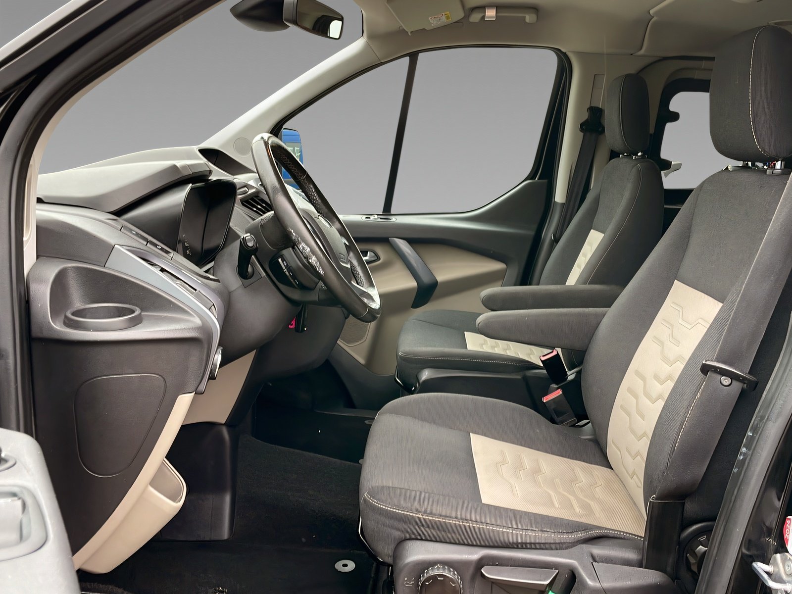 Tourneo Custom 2.0 TDCi 310 L2 Titanium Bild 9