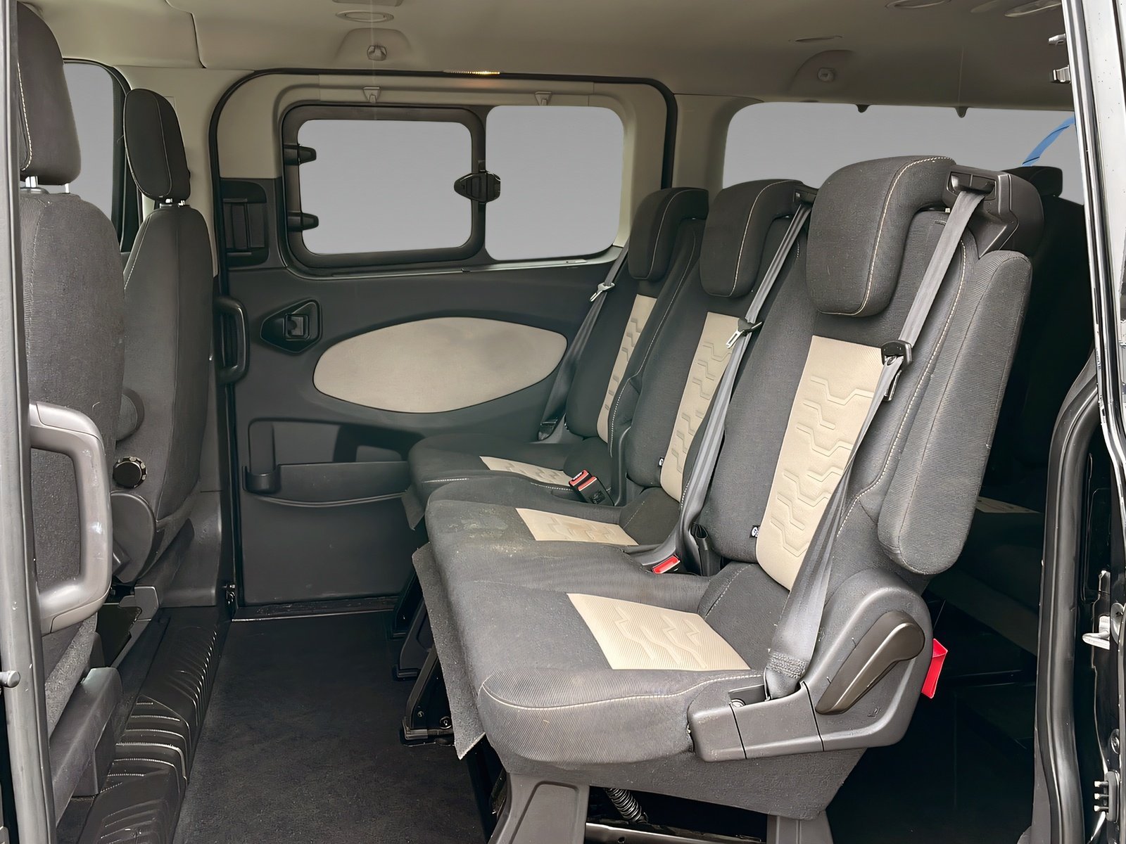 Tourneo Custom 2.0 TDCi 310 L2 Titanium Bild 10