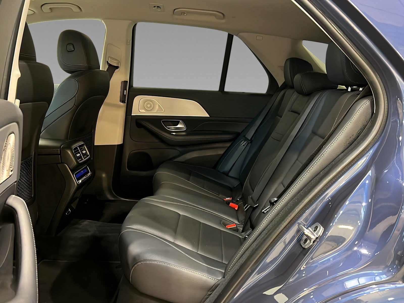 GLE 350 de 4M AMG Memory+Burmester+Airmatic+20 Bild 10