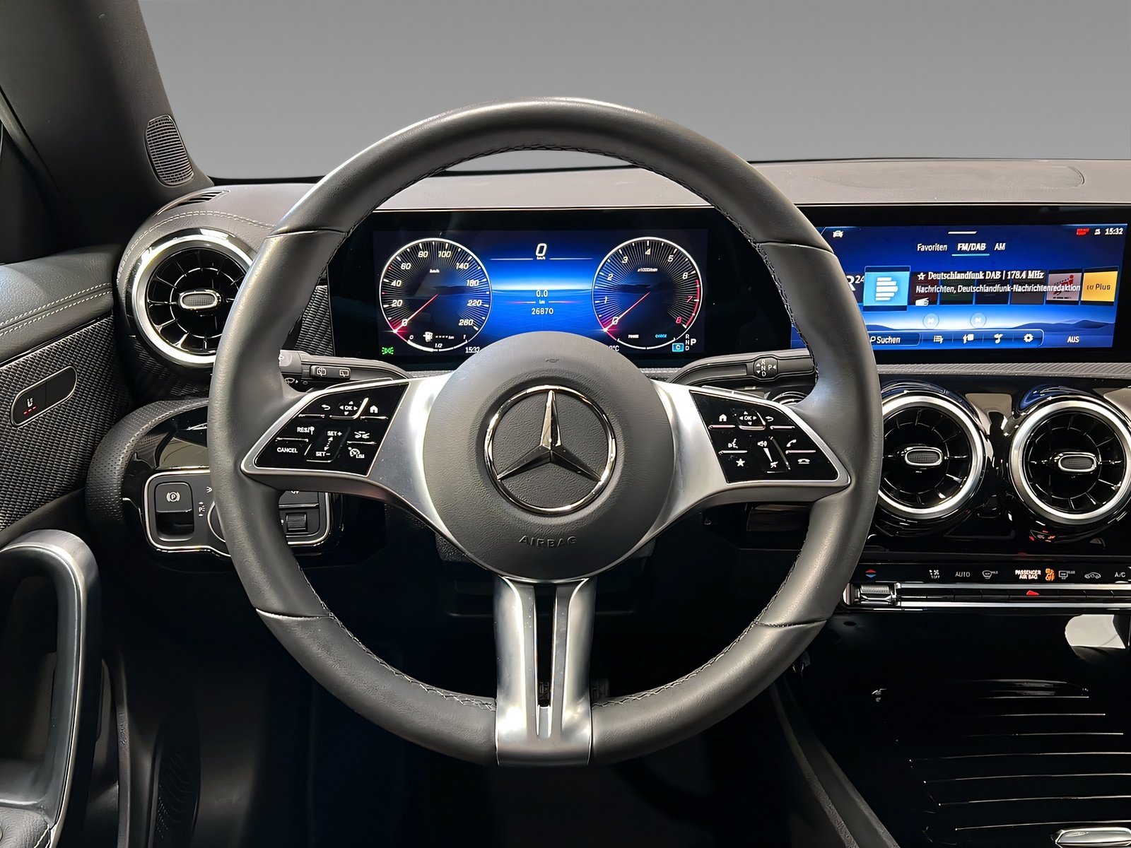 CLA 180 SB Progressive Kamera+LED+DAB+Lenkradhzg Bild 14