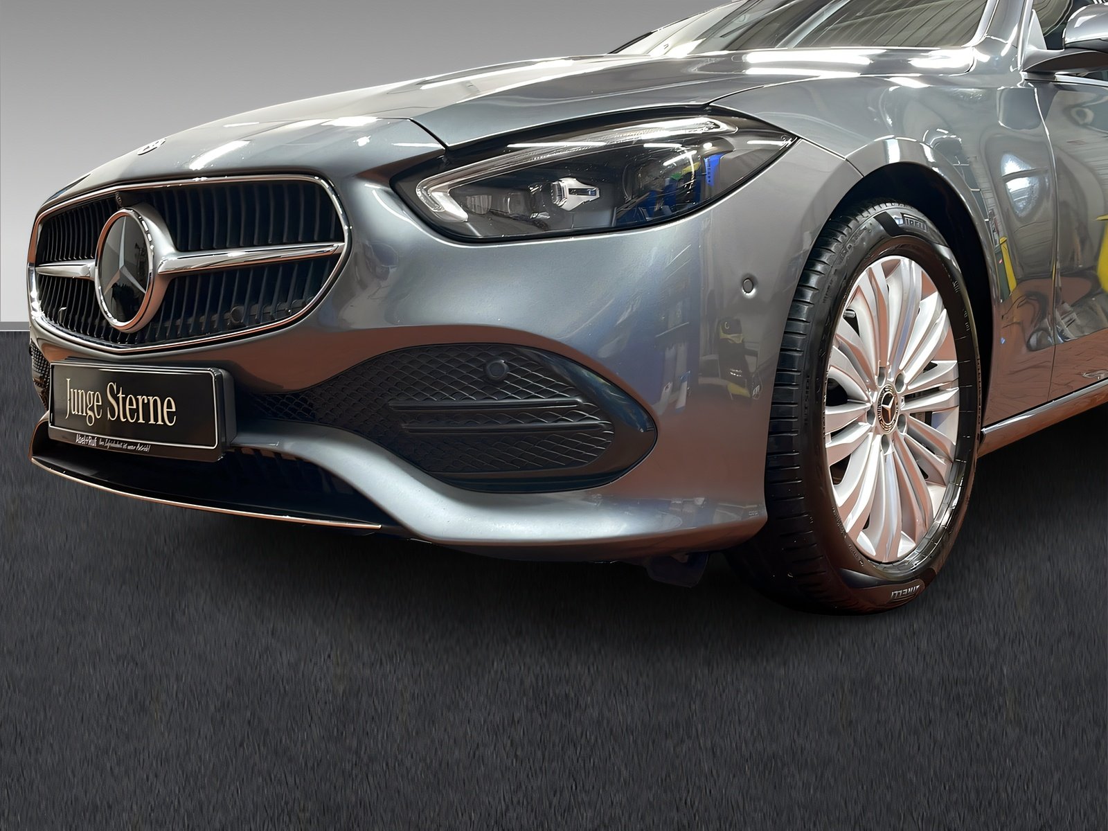 C 220 d T-Modell Standhzg+Distronic+Memory+360° Bild 2