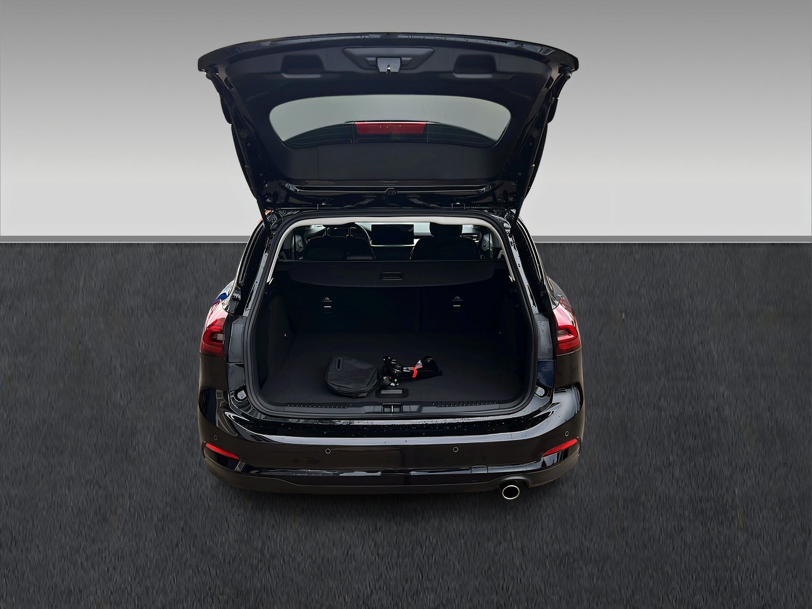 Turnier Titanium Edition+NAVI+PDC+AHK+ALLWETTER Bild 8