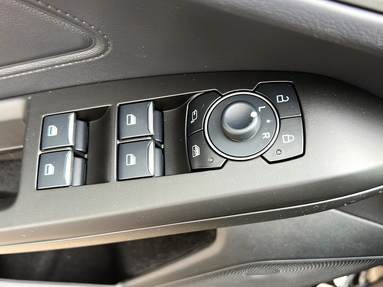 Turnier Titanium Edition+NAVI+PDC+AHK+ALLWETTER Bild 14