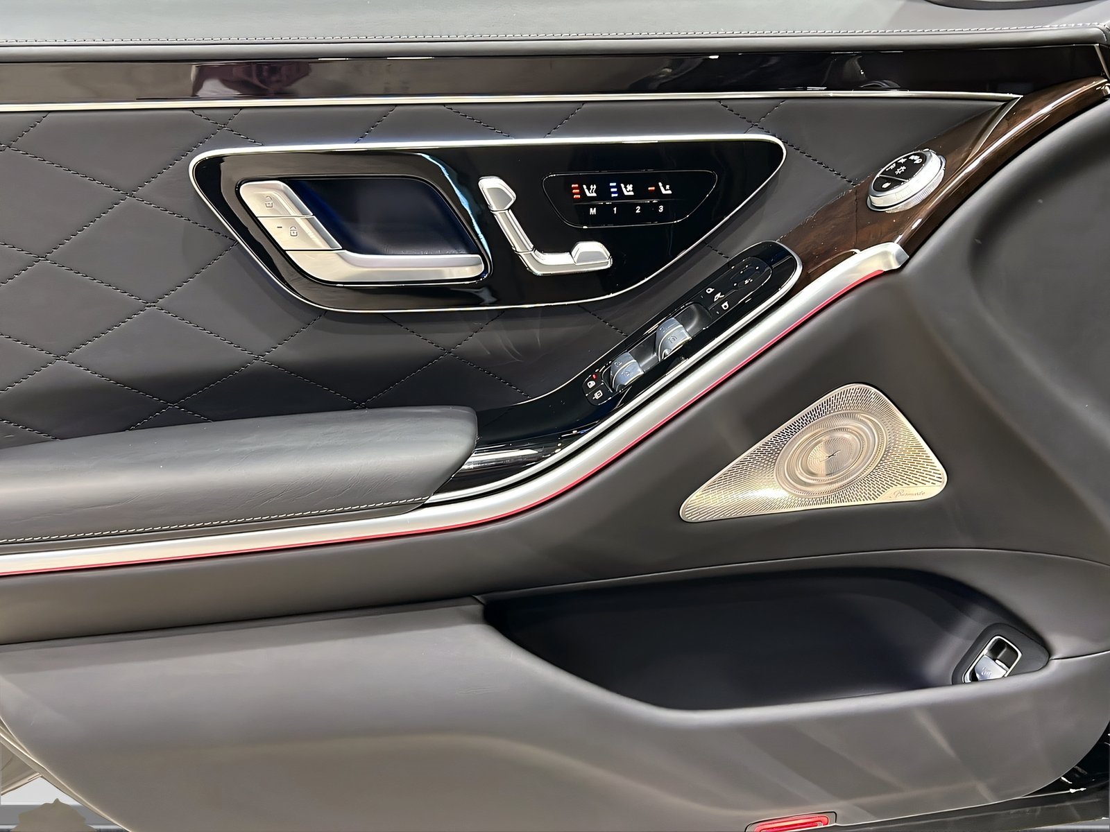 S 450 e Amg Burm+Massage+Airmatic+Distr+Exclusiv Bild 12