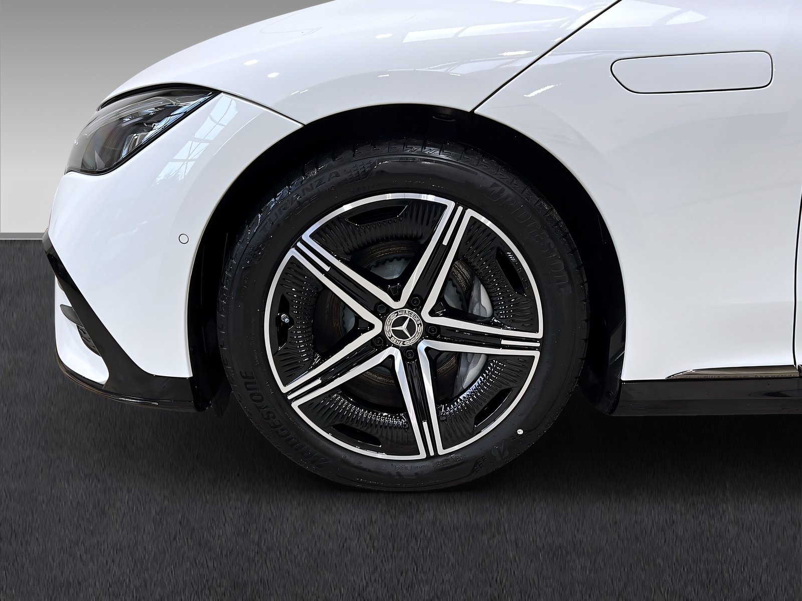 EQE 300 AMG Memory+Night+LED+Kamera+LRH+DAB+SHZ Bild 4