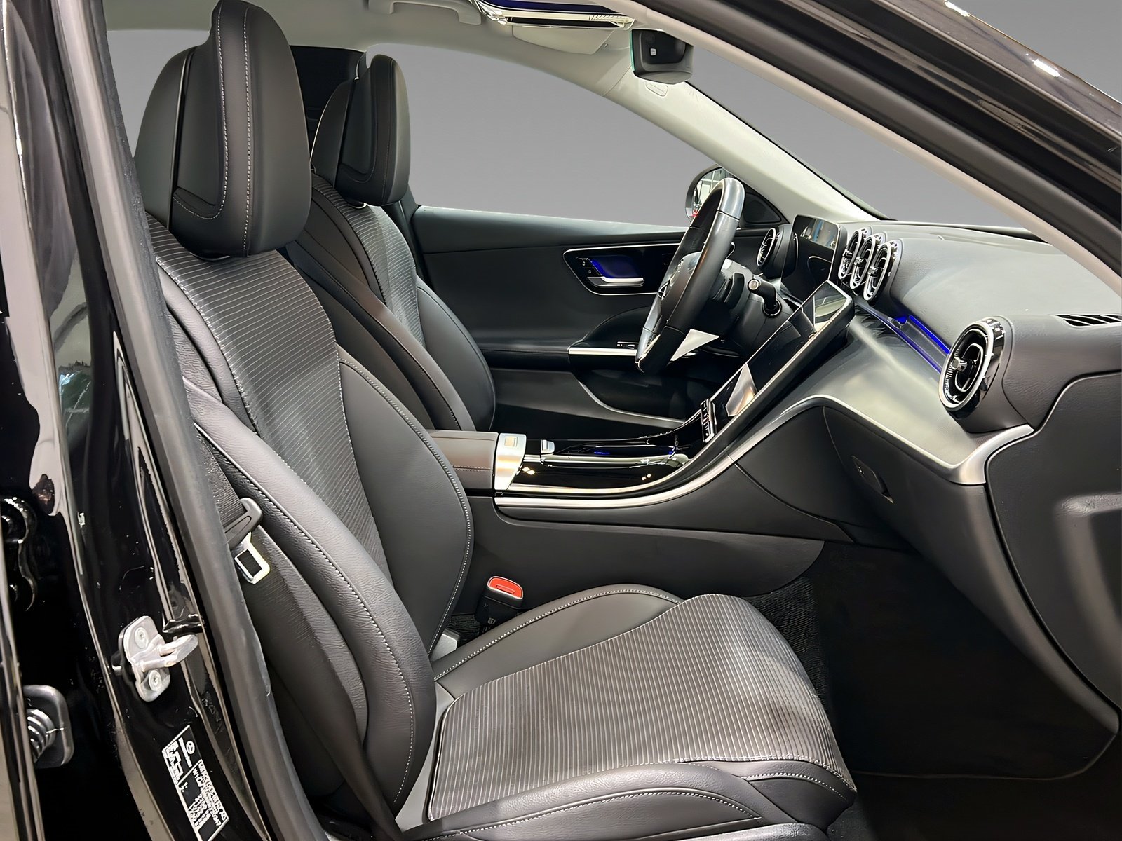 C 180 AVANTGARDE+LED+CarPlay+LrHz+DAB+AHK+360° Bild 12