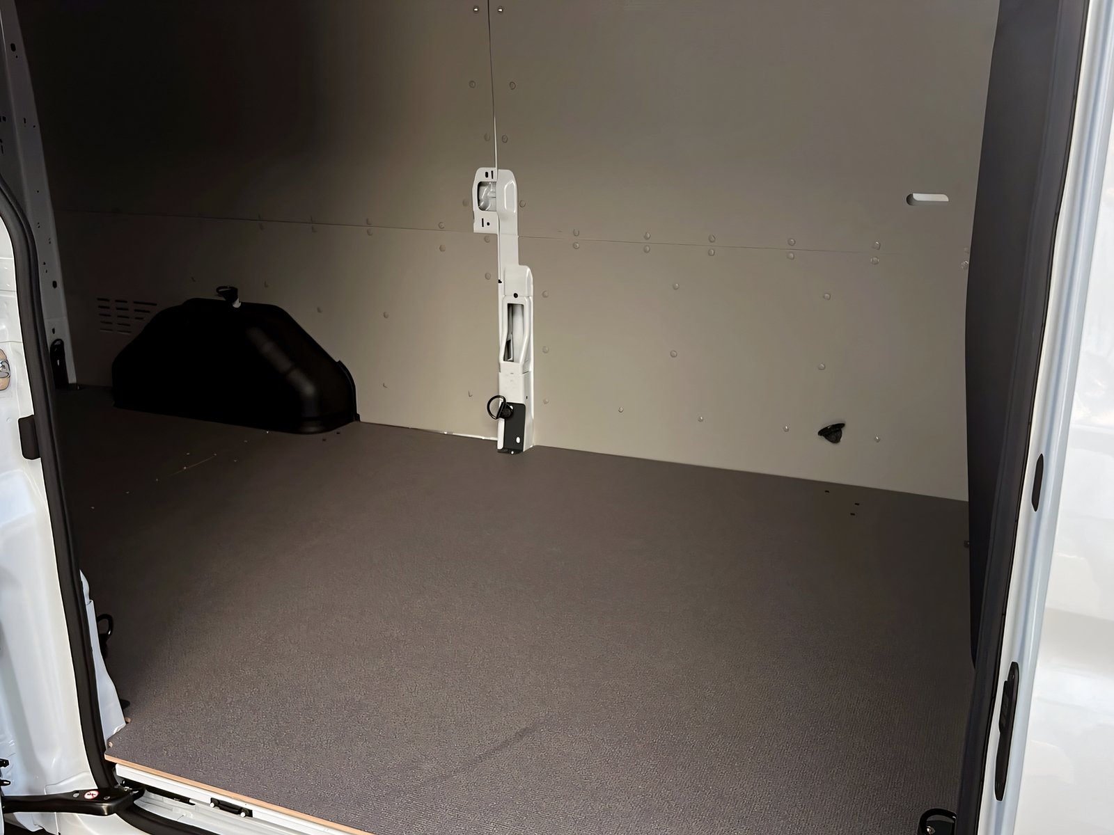 Transit Kasten 350 L3-Trend-AHK-Ganzjahresreifen Bild 10