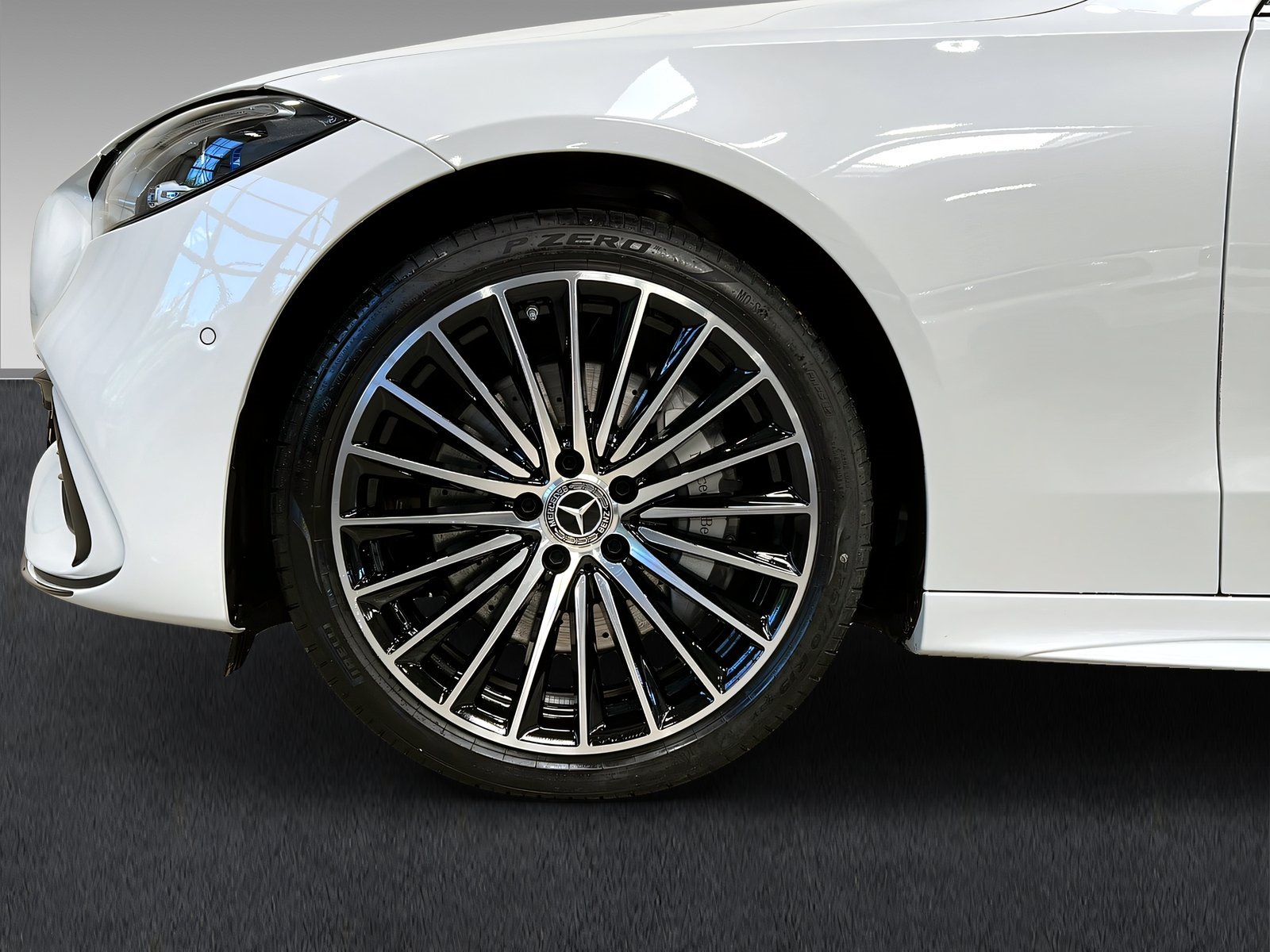 C 300 d T AMG+DIGITAL+NIGHT+Burme+TotW+HuD+360° Bild 4