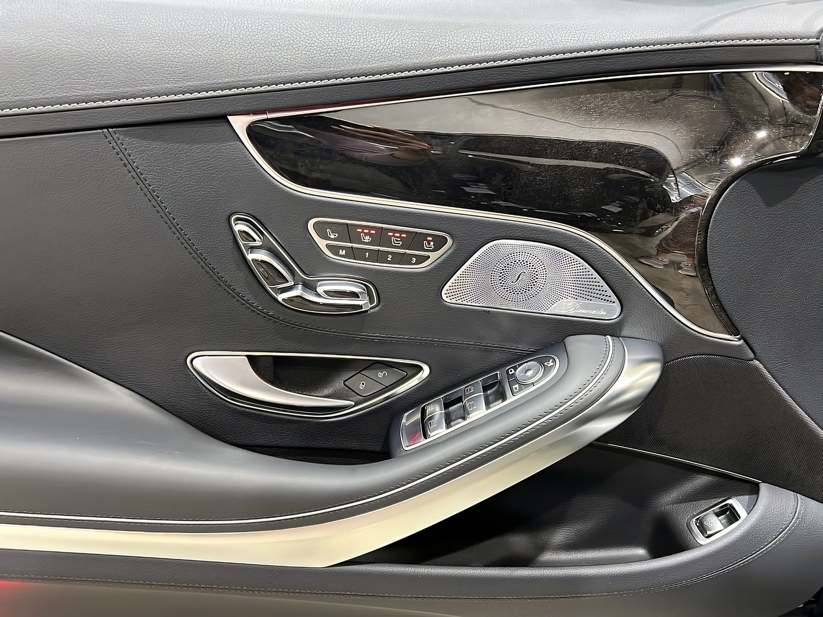 S 560 Coupe AMG+DISTRO+Memo+Burme+Pano+Swarovski Bild 13