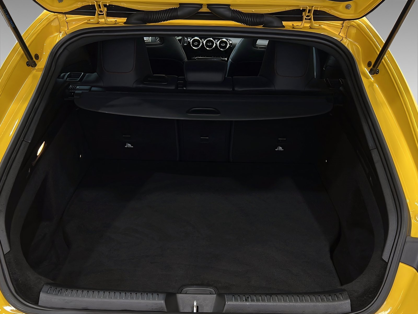 CLA 250 e SB AMG+LED+NIGHT+Kamera+CarPlay+Pano Bild 8