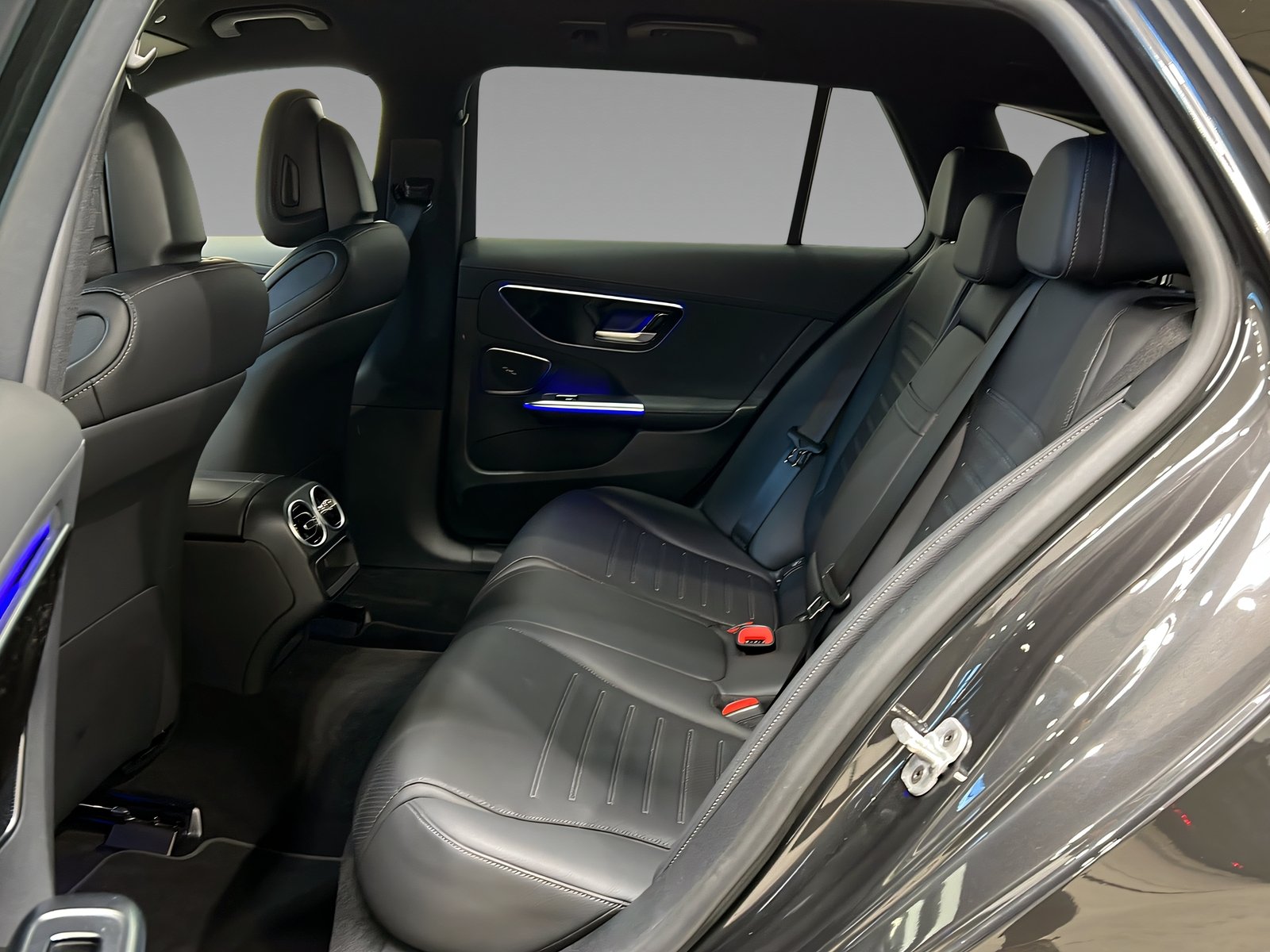 C 300 d T AMG+DIGITAL+NIGHT+Ambi+Memo+LrHz+360° Bild 10