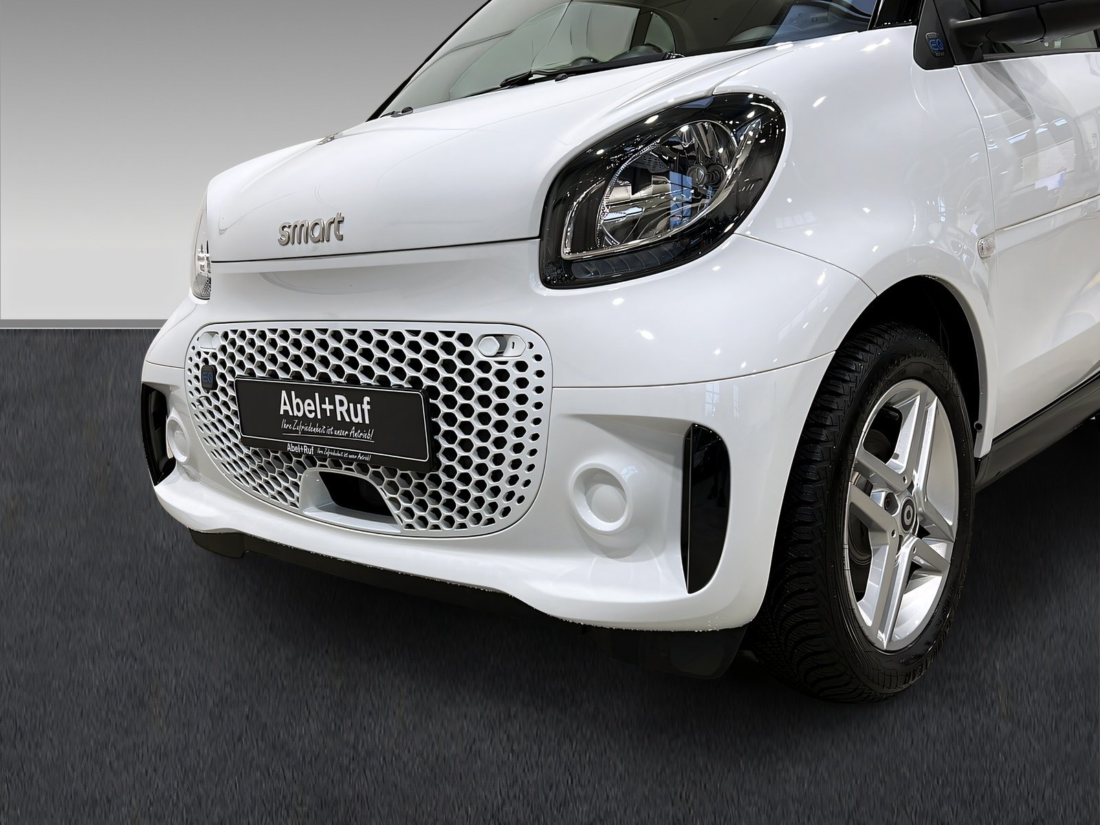 smart EQ fortwo Plus-Paket+Tempomat+Klima+DAB Bild 3