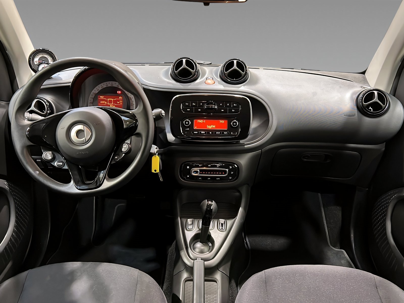 smart EQ fortwo Plus-Paket+Tempomat+Klima+DAB Bild 11