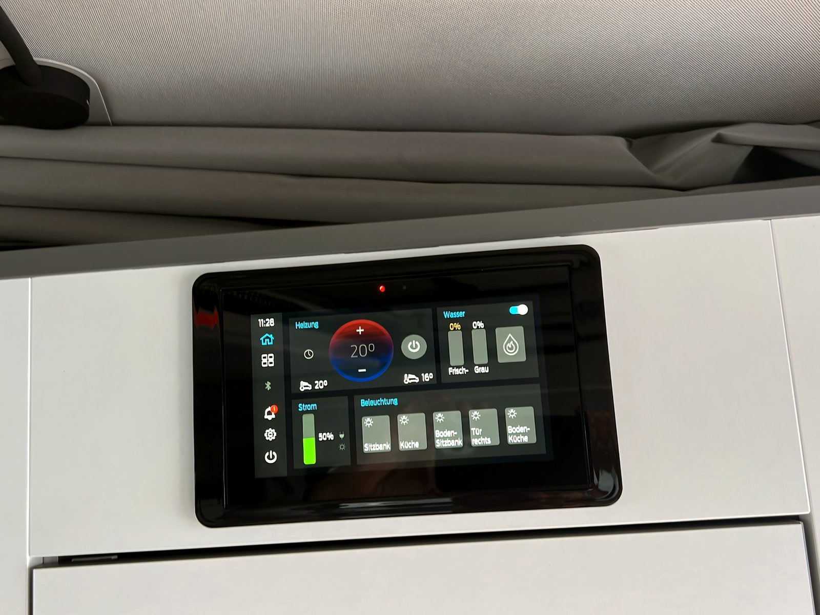 Nugget Titanium 320L2+AHK+TechnolPaket+Allwetter Bild 12