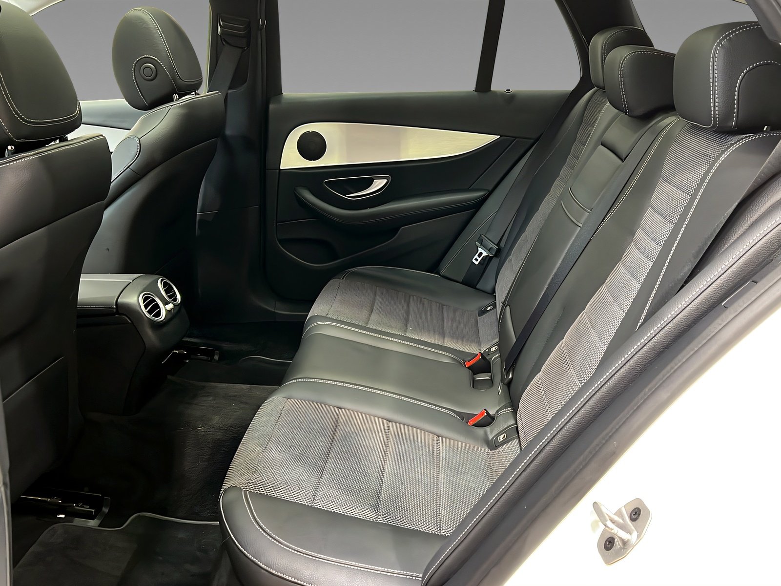 E 300 e T AVANTGARDE+LED+DISTR+Memo+Kam+Pano+AHK Bild 10