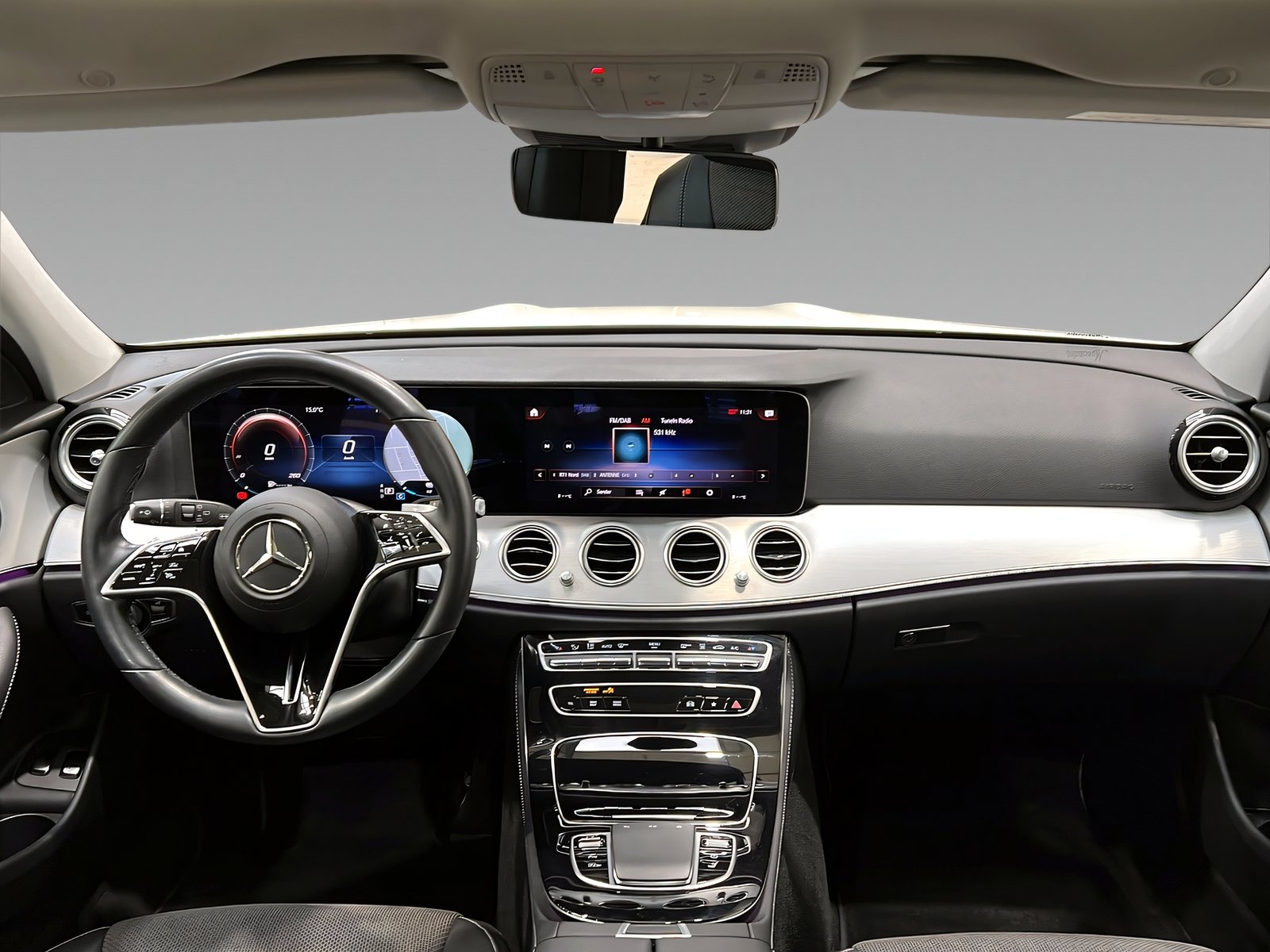 E 300 e T AVANTGARDE+LED+DISTR+Memo+Kam+Pano+AHK Bild 11