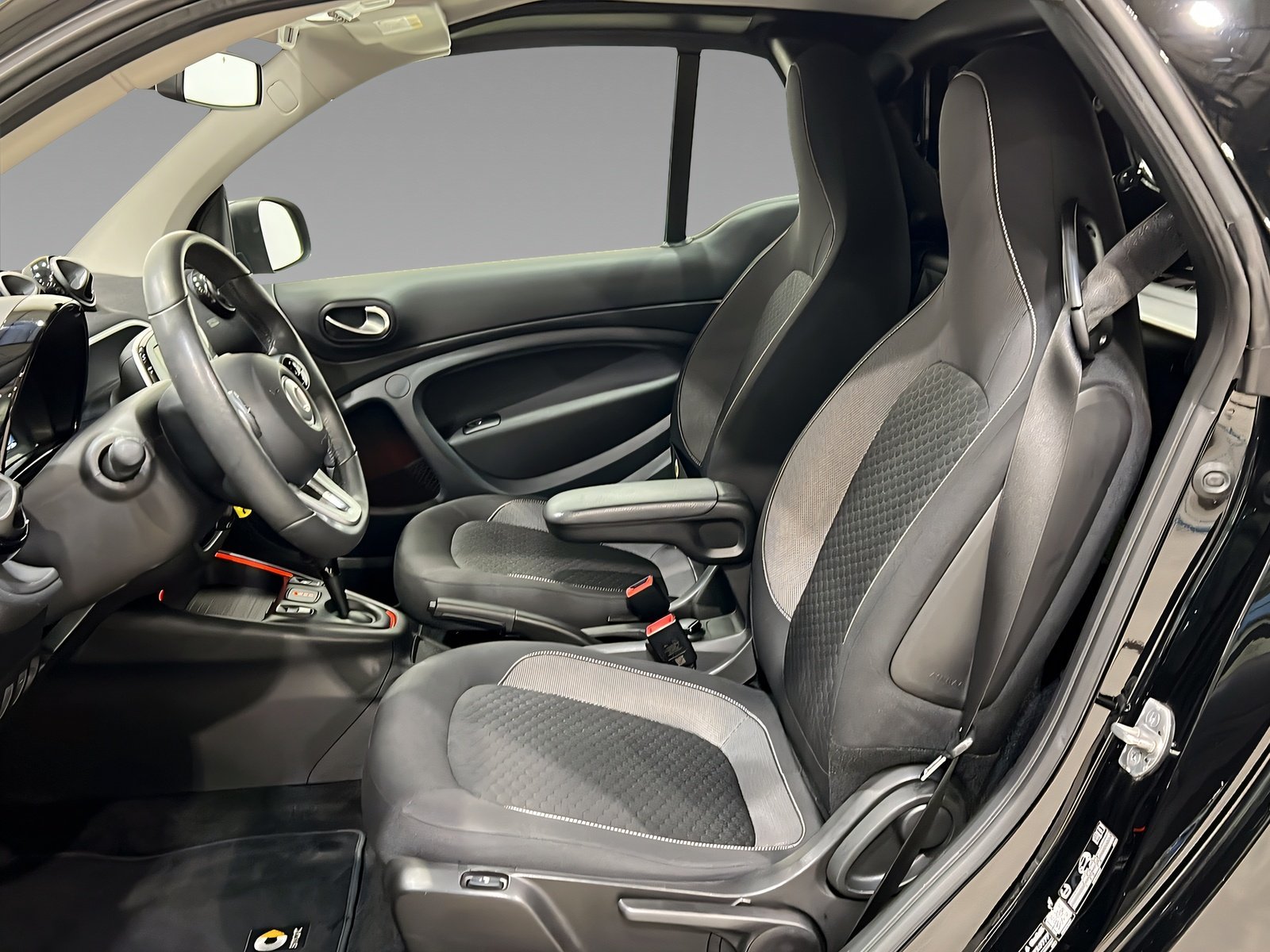 smart EQ cabrio LED+JBL+Winter+Ladekabel+Kamera Bild 10