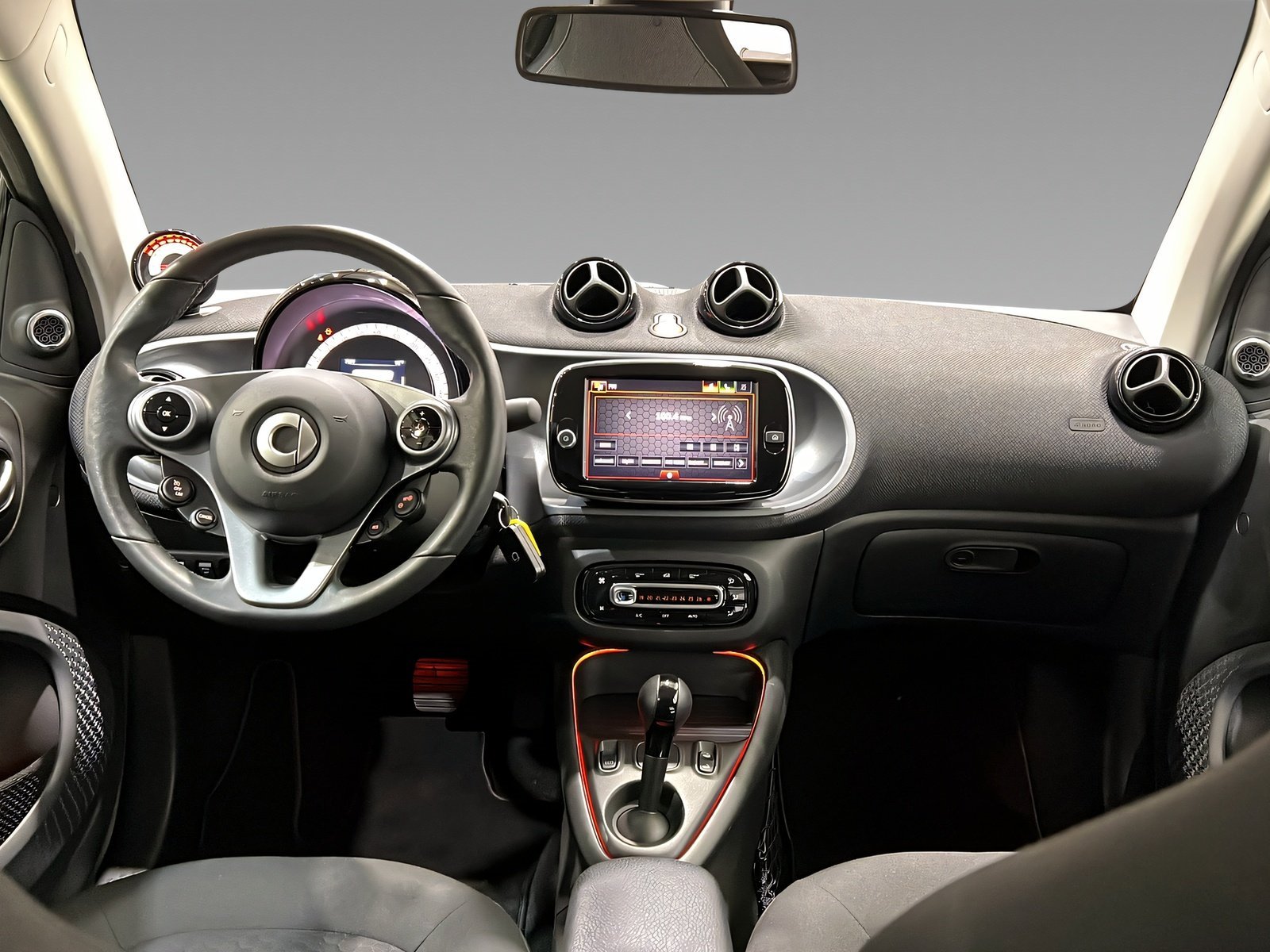 smart EQ cabrio LED+JBL+Winter+Ladekabel+Kamera Bild 11