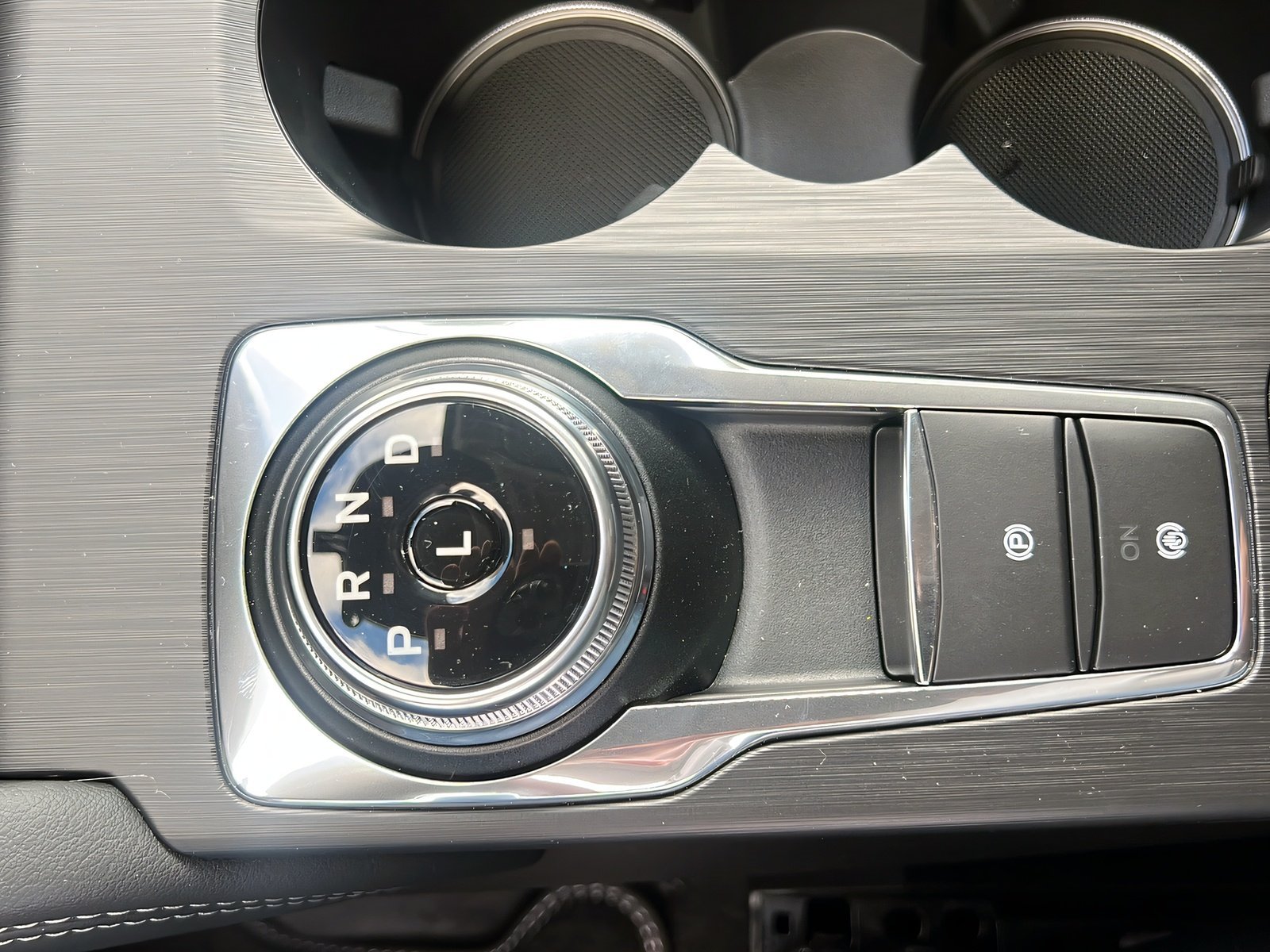 Kuga Active 2,5L PHEV+WinterPaket+PDC+Kamera+LED Bild 13