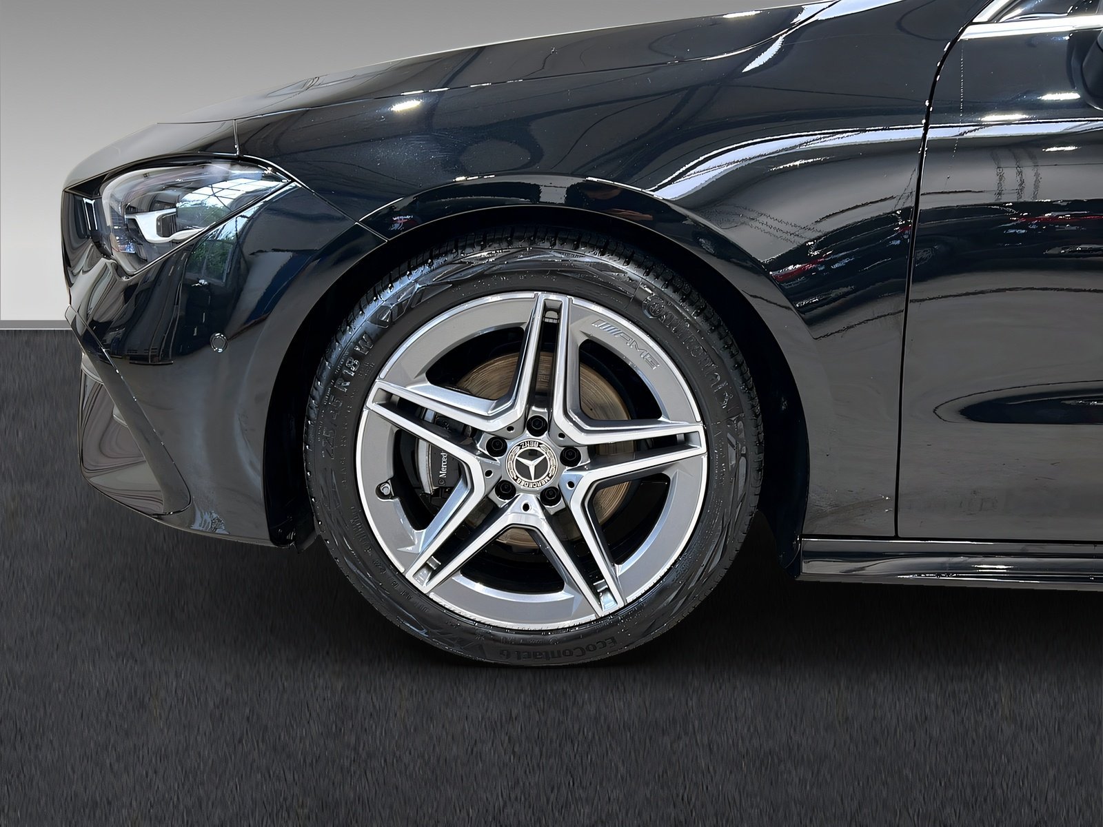 CLA 180 SB AMG+MBUX+EASY-PACK+LED+Ambi+Kamera Bild 6