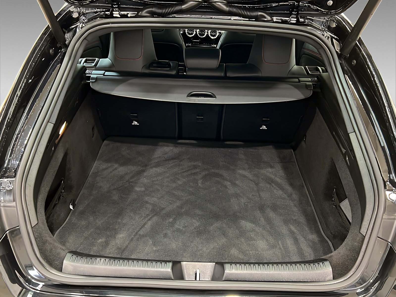 CLA 180 SB AMG+MBUX+EASY-PACK+LED+Ambi+Kamera Bild 8