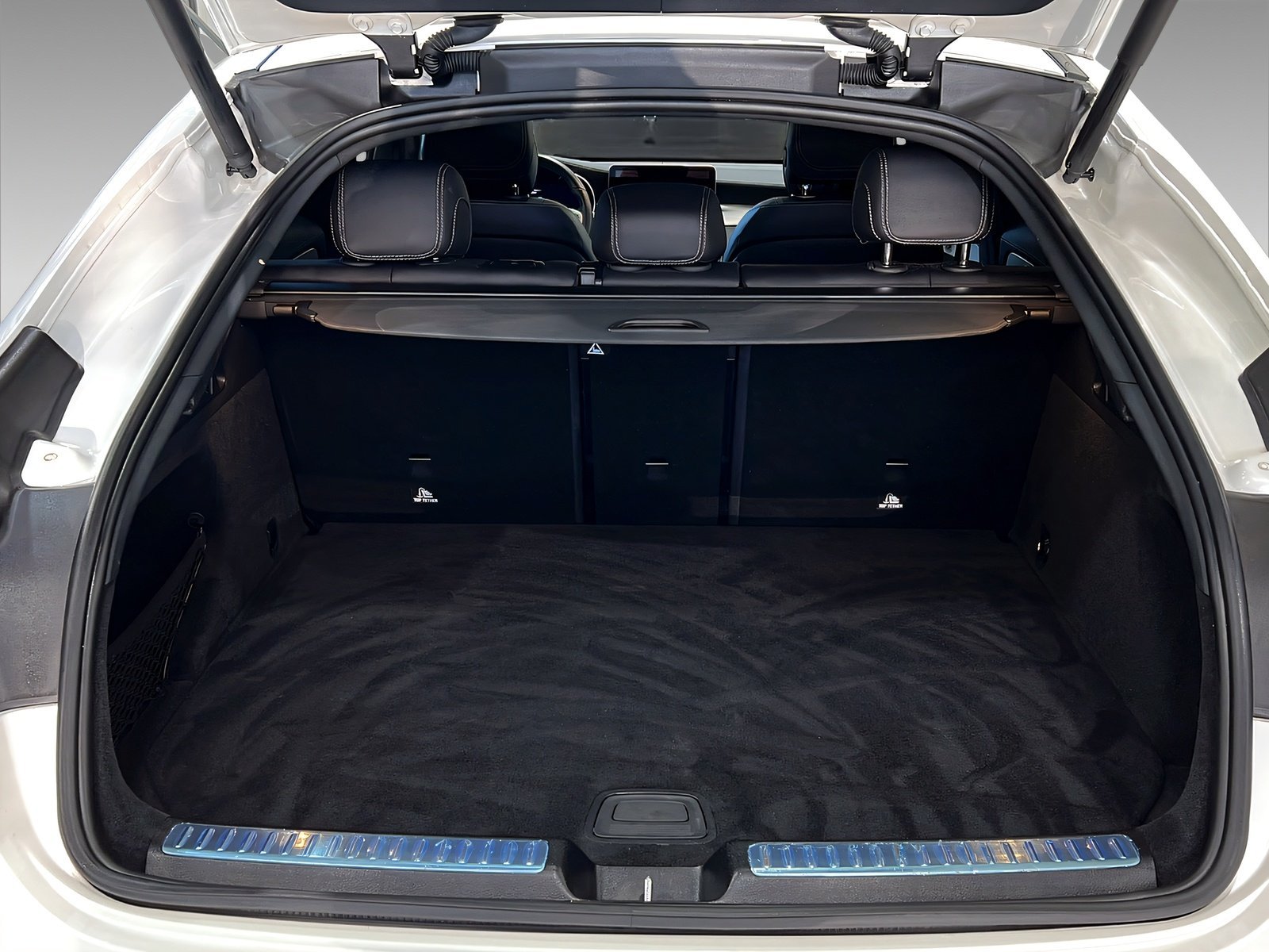 GLC 300 de 4M Coupé AMG+LED+DISTR+NIGHT+TotW+AHK Bild 8